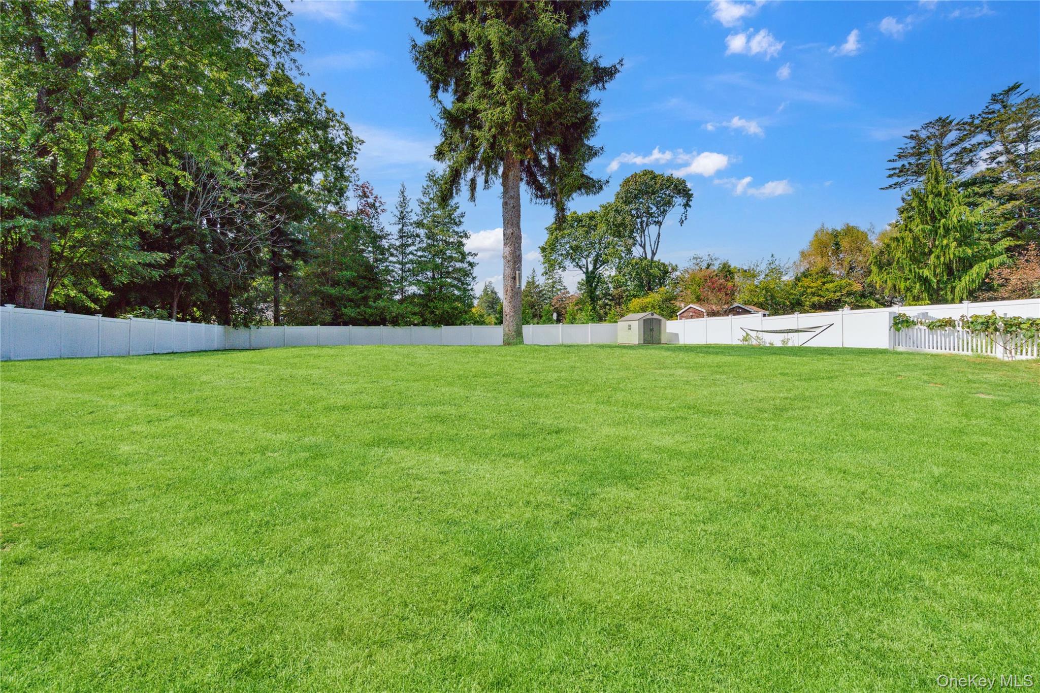 Single Family Wildwood Lane Nassau County, NY 11548, MLS-1026272-33
