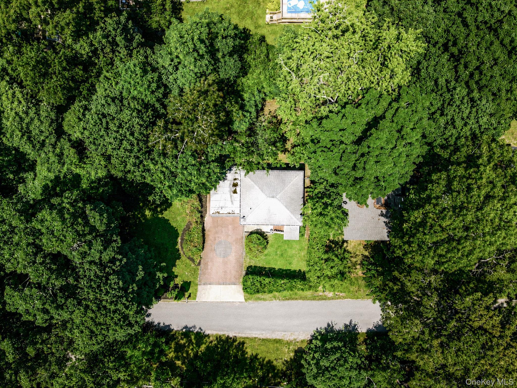 Single Family 21st Street  Suffolk County, NY 11792, MLS-1026277-27