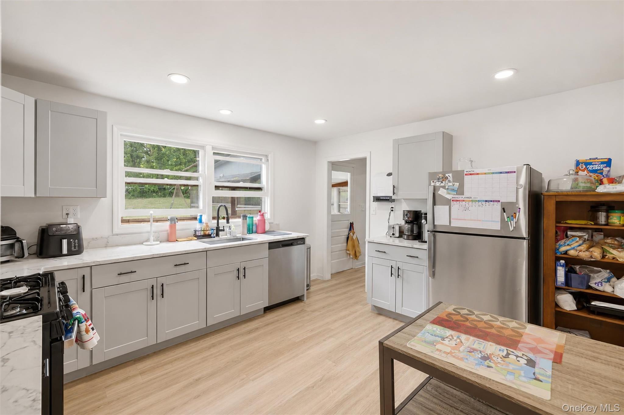 Single Family Dellay Avenue Ulster County, NY 12401, MLS-1026286-6