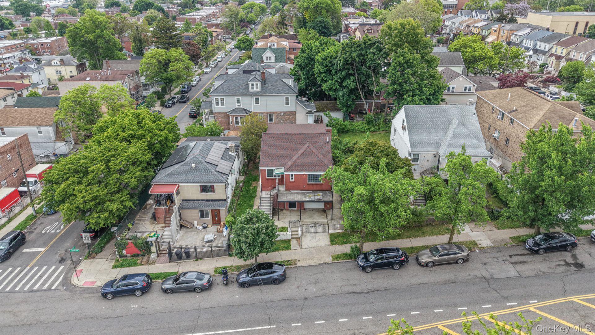 Single Family Hammersley Avenue Bronx, NY 10469, MLS-1026313-27