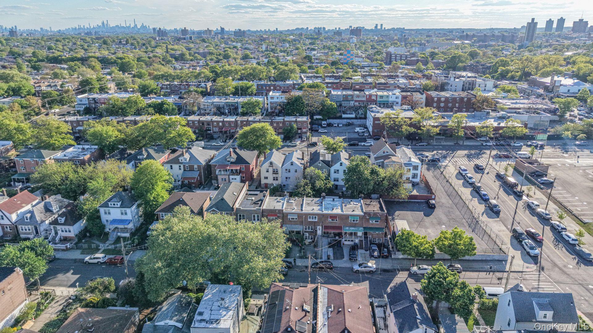 Single Family Mickle Avenue  Bronx, NY 10469, MLS-1026326-27