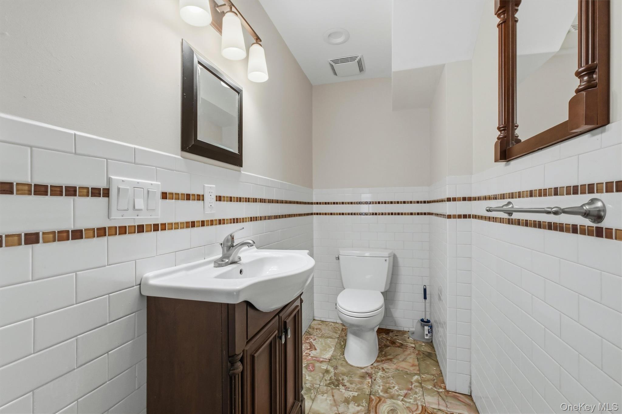 Single Family Washington Street Dutchess County, NY 12601, MLS-1026339-14