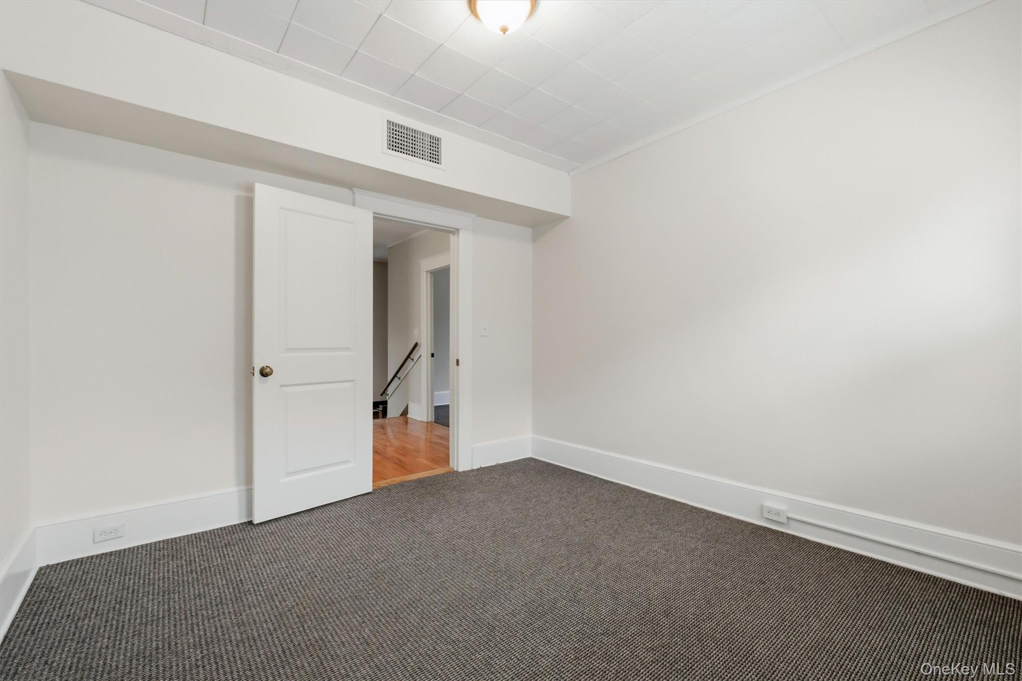 Single Family Washington Street Dutchess County, NY 12601, MLS-1026339-20