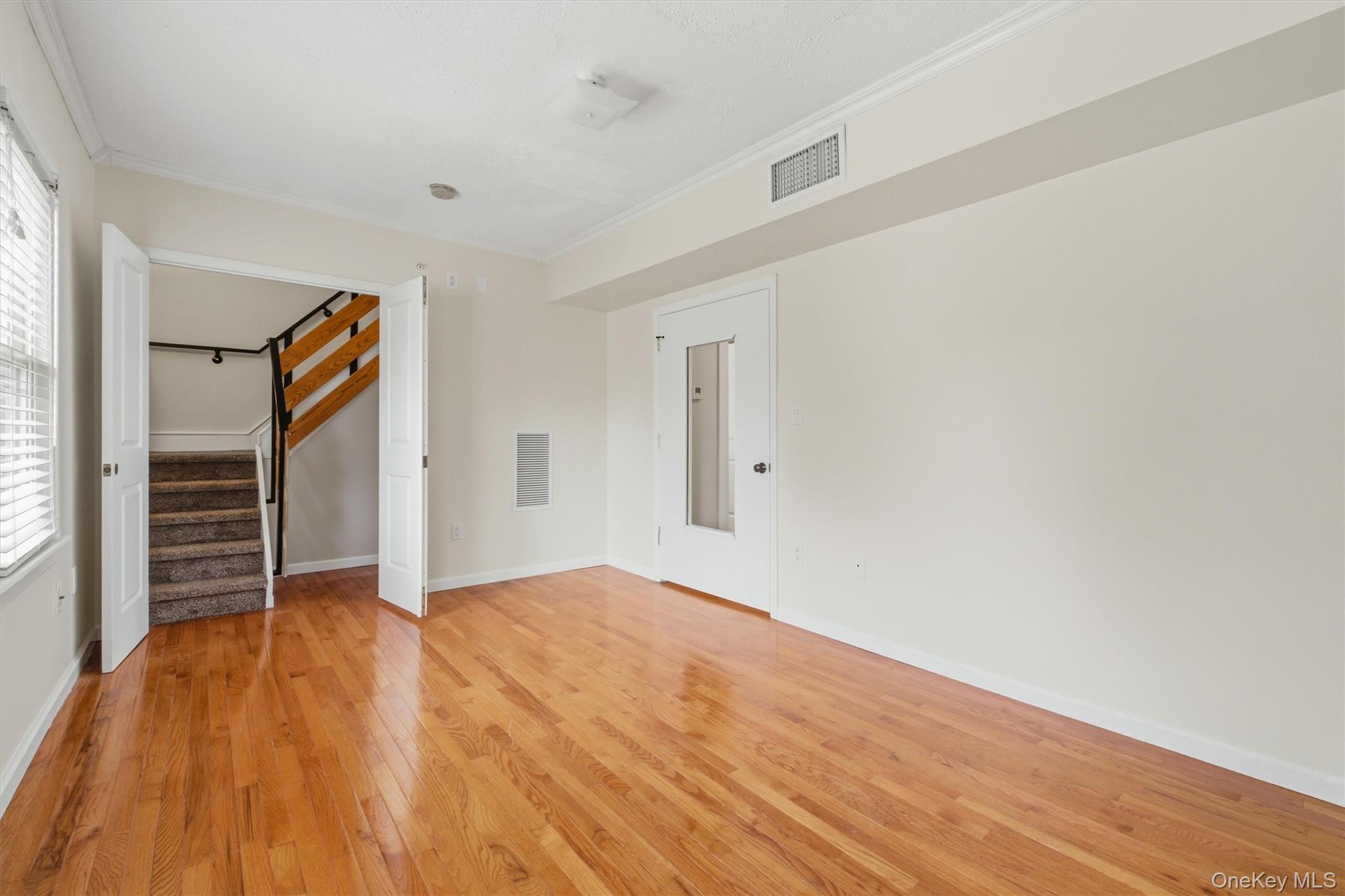 Single Family Washington Street Dutchess County, NY 12601, MLS-1026339-23