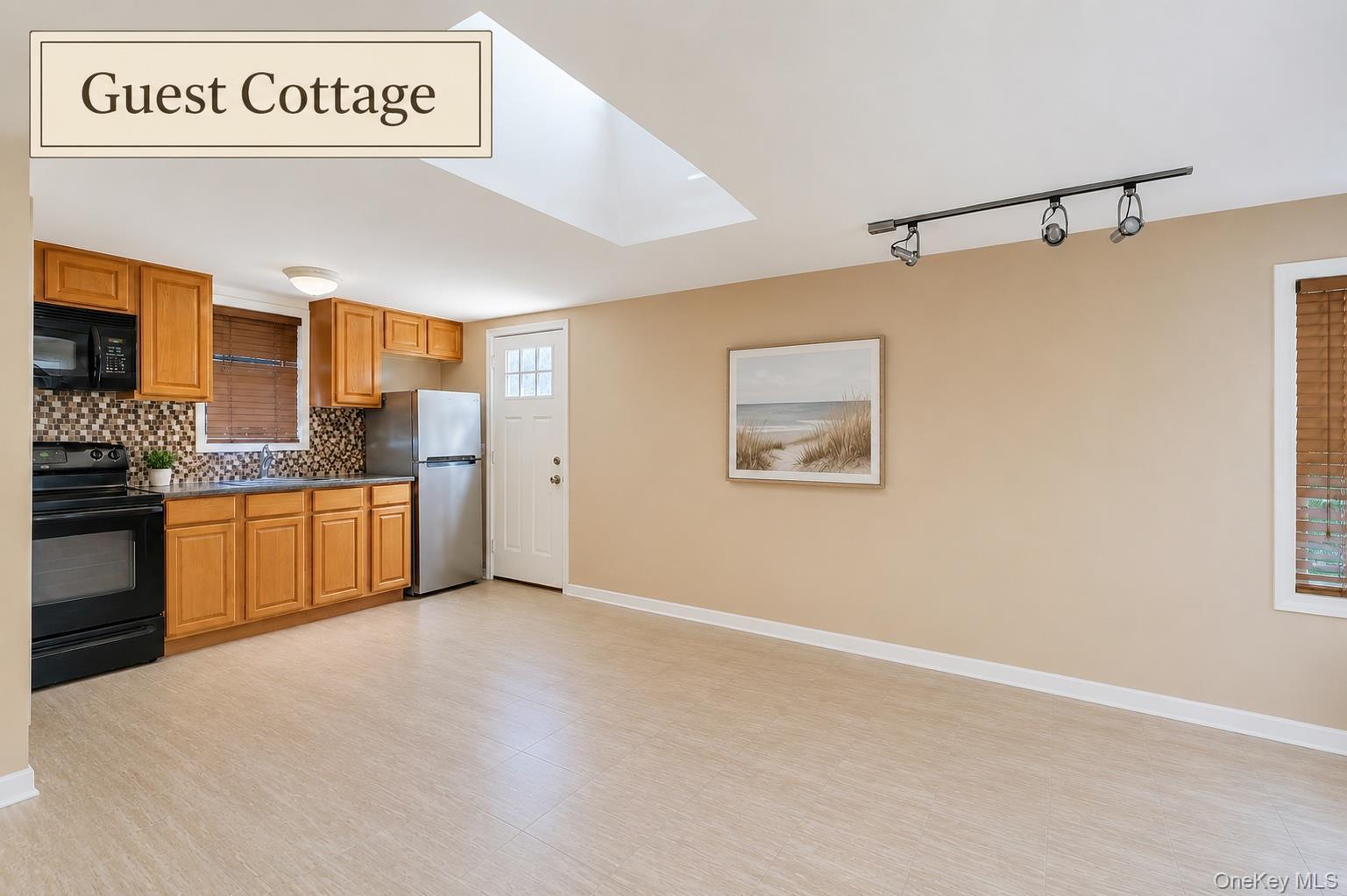 Single Family W Islip Road  Suffolk County, NY 11795, MLS-1026344-49