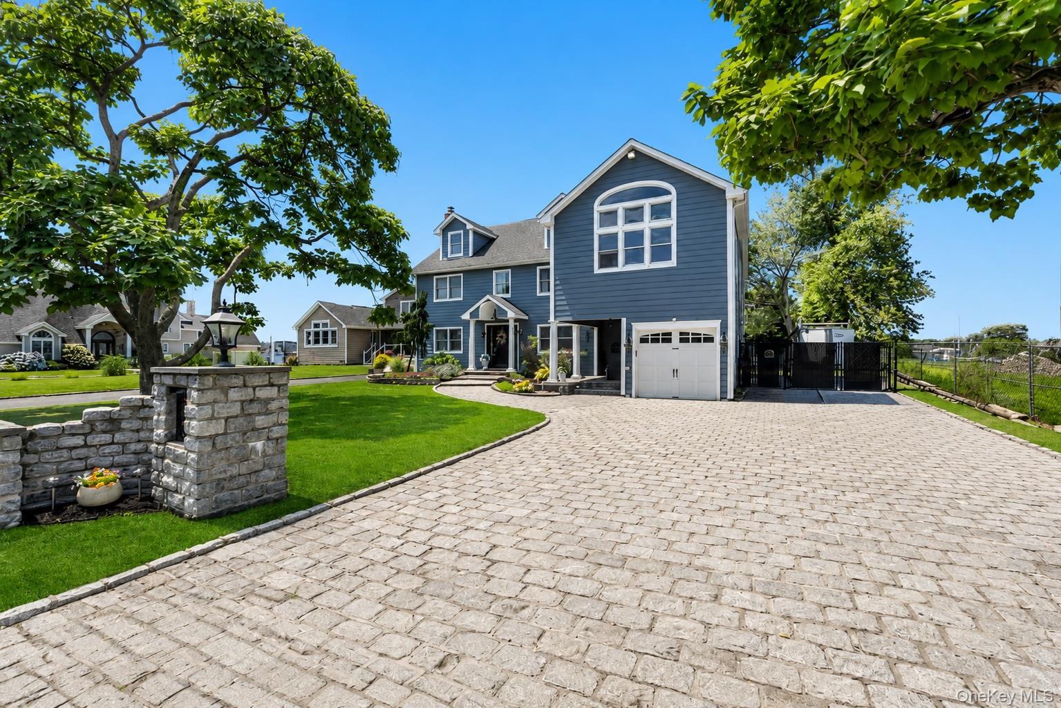 Single Family W Islip Road  Suffolk County, NY 11795, MLS-1026344-8