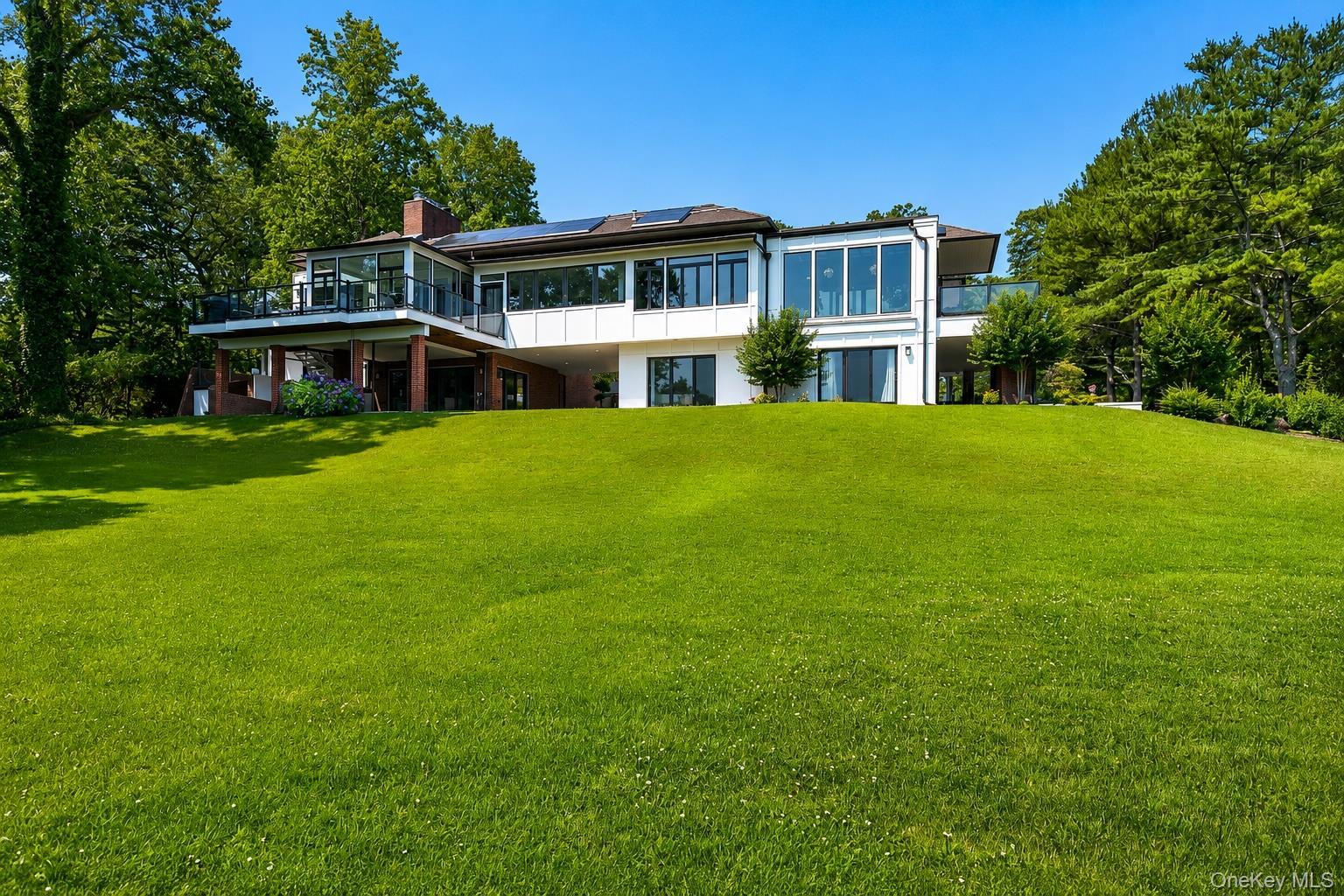 Single Family Cleft Road  Nassau County, NY 11765, MLS-1026372-48