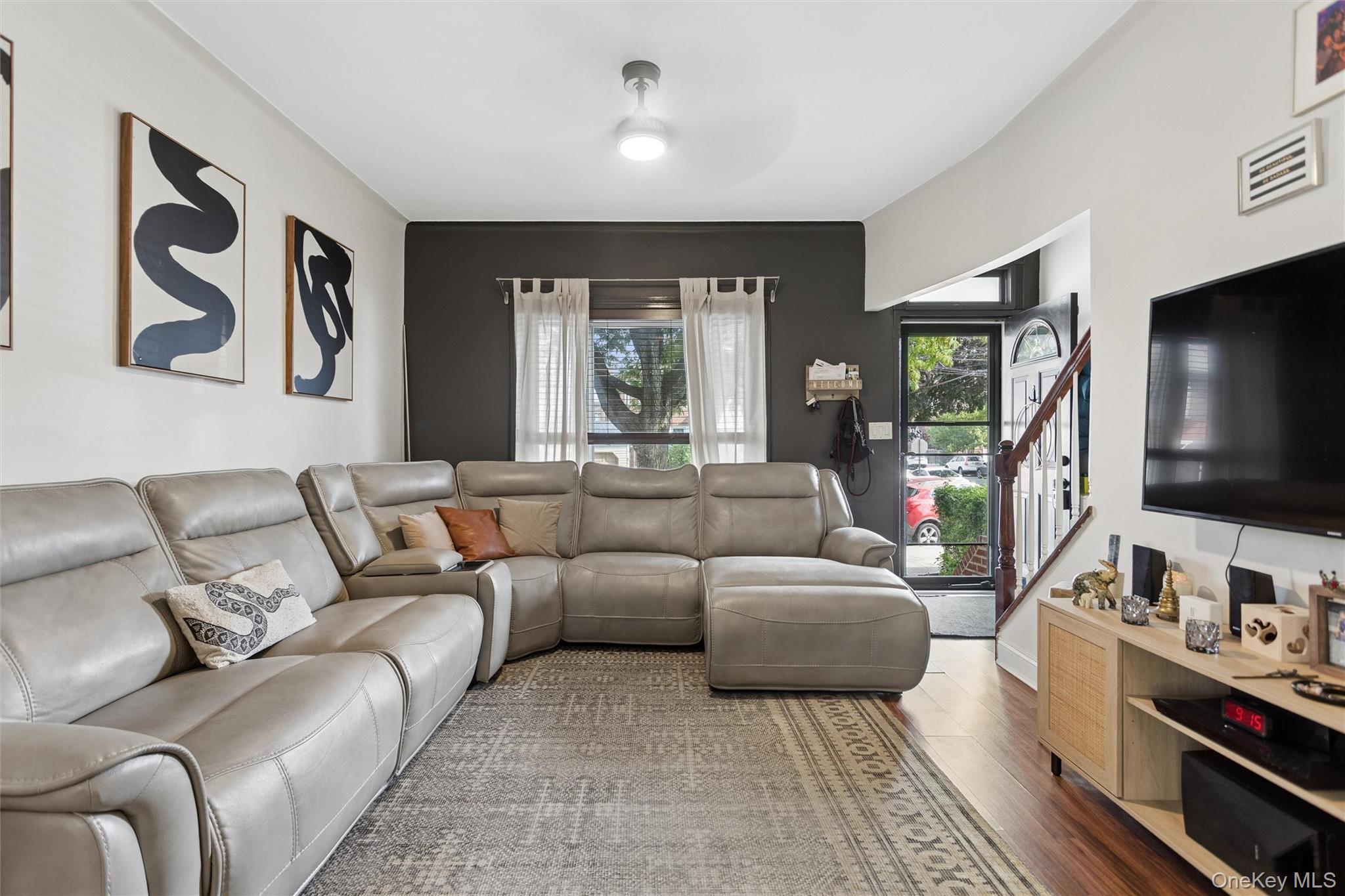 Single Family Coddington Avenue  Bronx, NY 10461, MLS-1026373-10