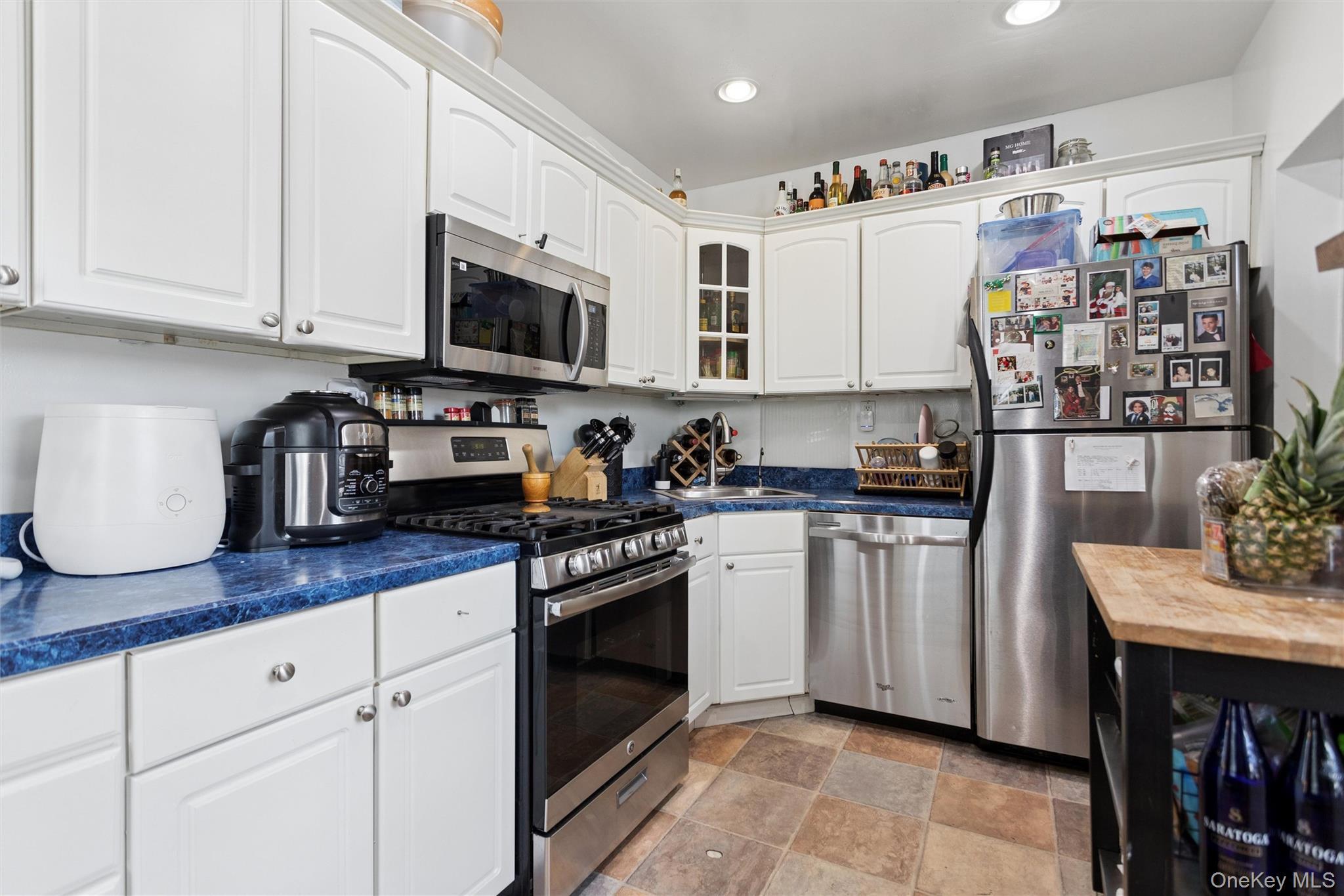 Single Family Coddington Avenue  Bronx, NY 10461, MLS-1026373-18