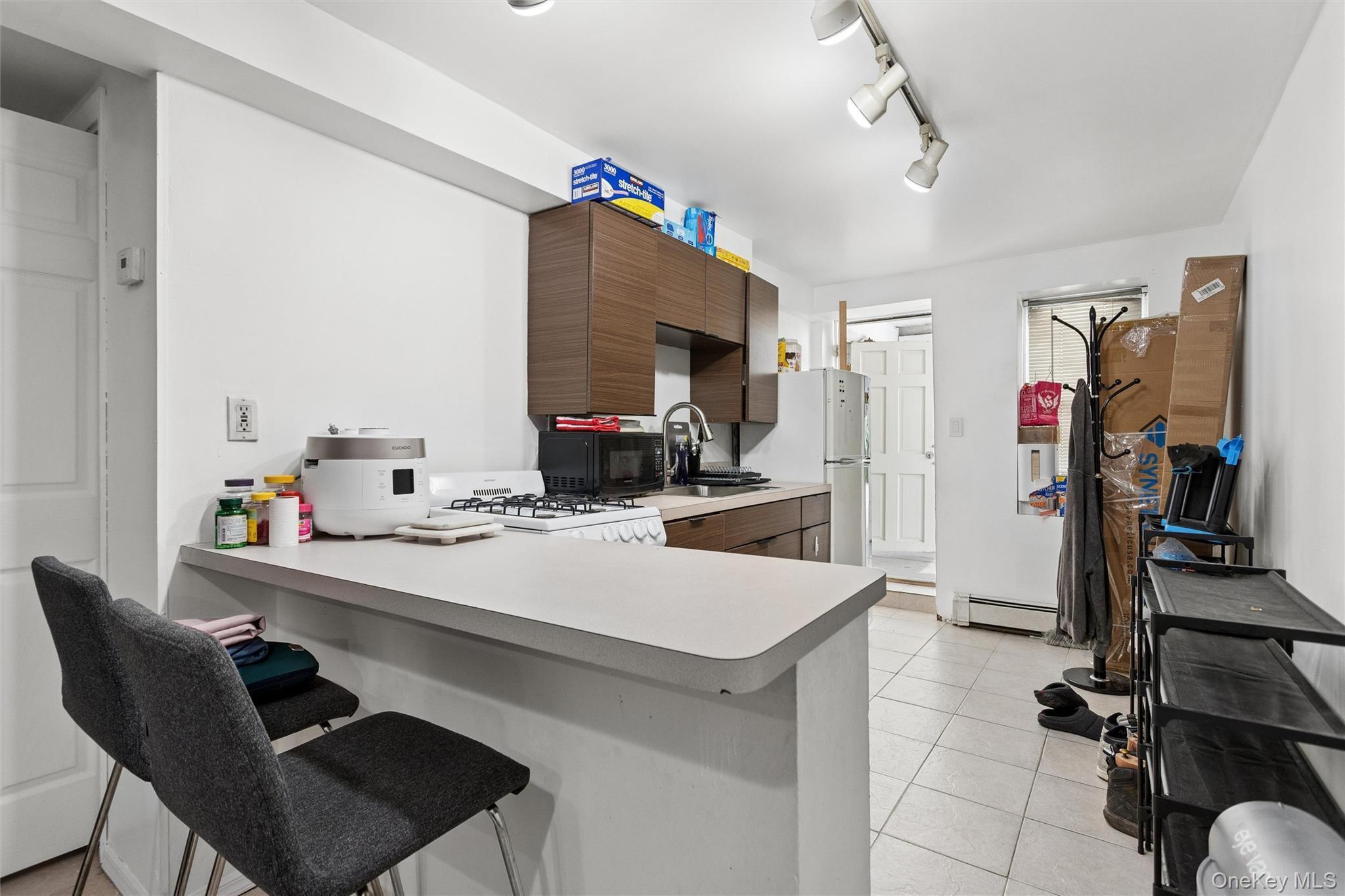 Single Family Coddington Avenue  Bronx, NY 10461, MLS-1026373-27