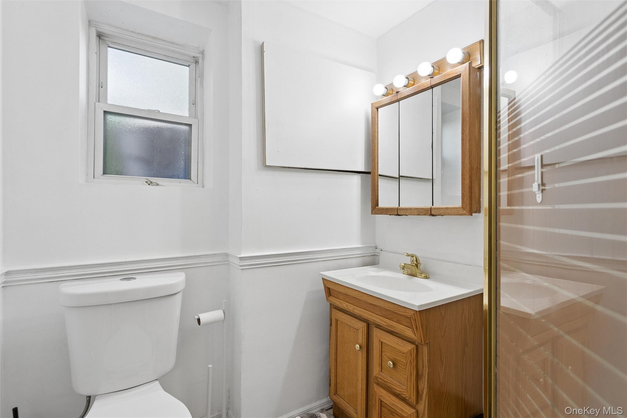 Single Family Coddington Avenue  Bronx, NY 10461, MLS-1026373-30