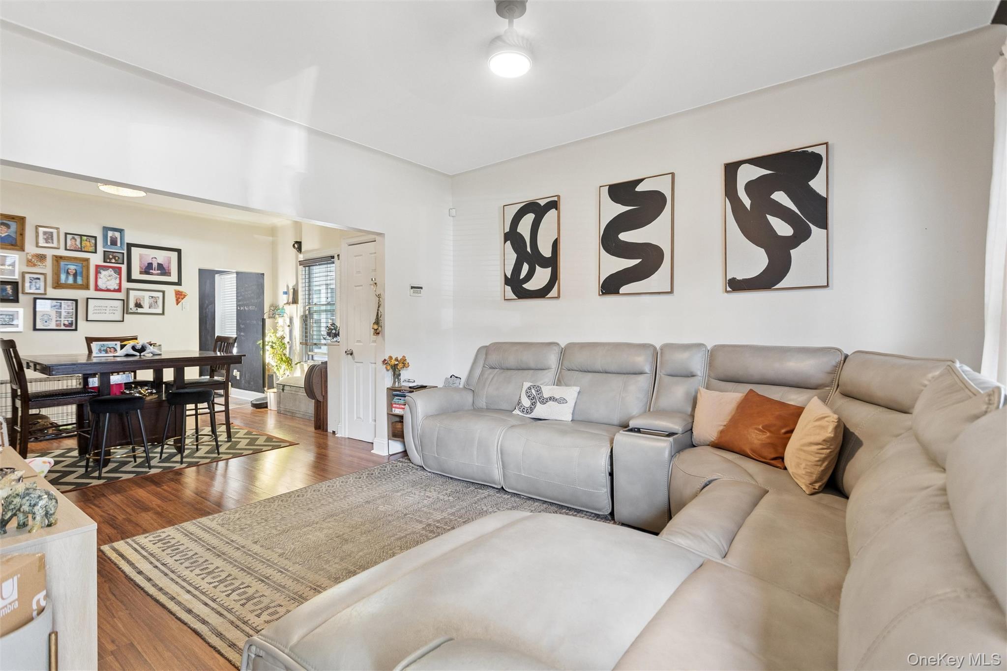 Single Family Coddington Avenue  Bronx, NY 10461, MLS-1026373-9