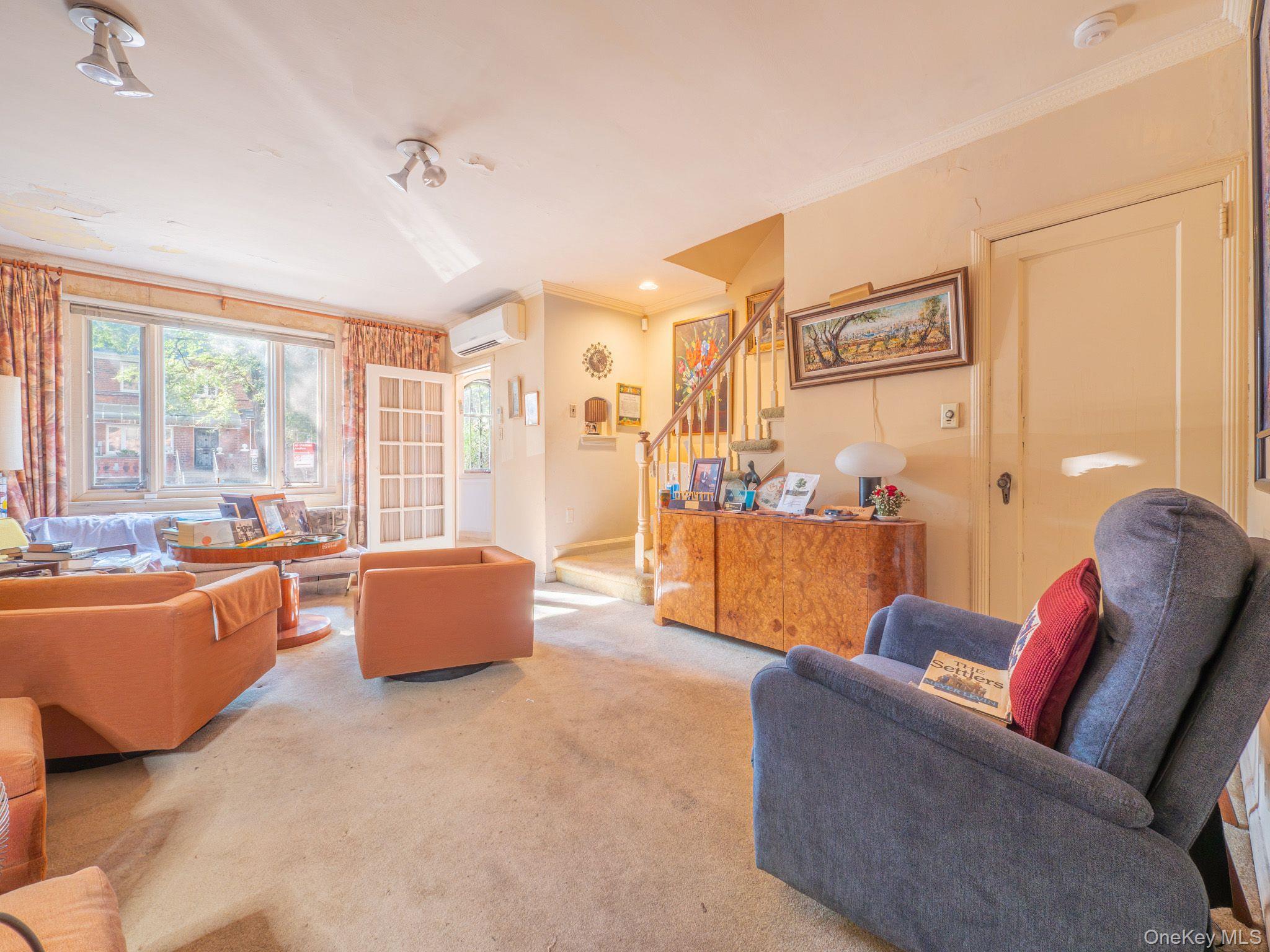 Single Family 67th Avenue Queens, NY 11374, MLS-1026384-5