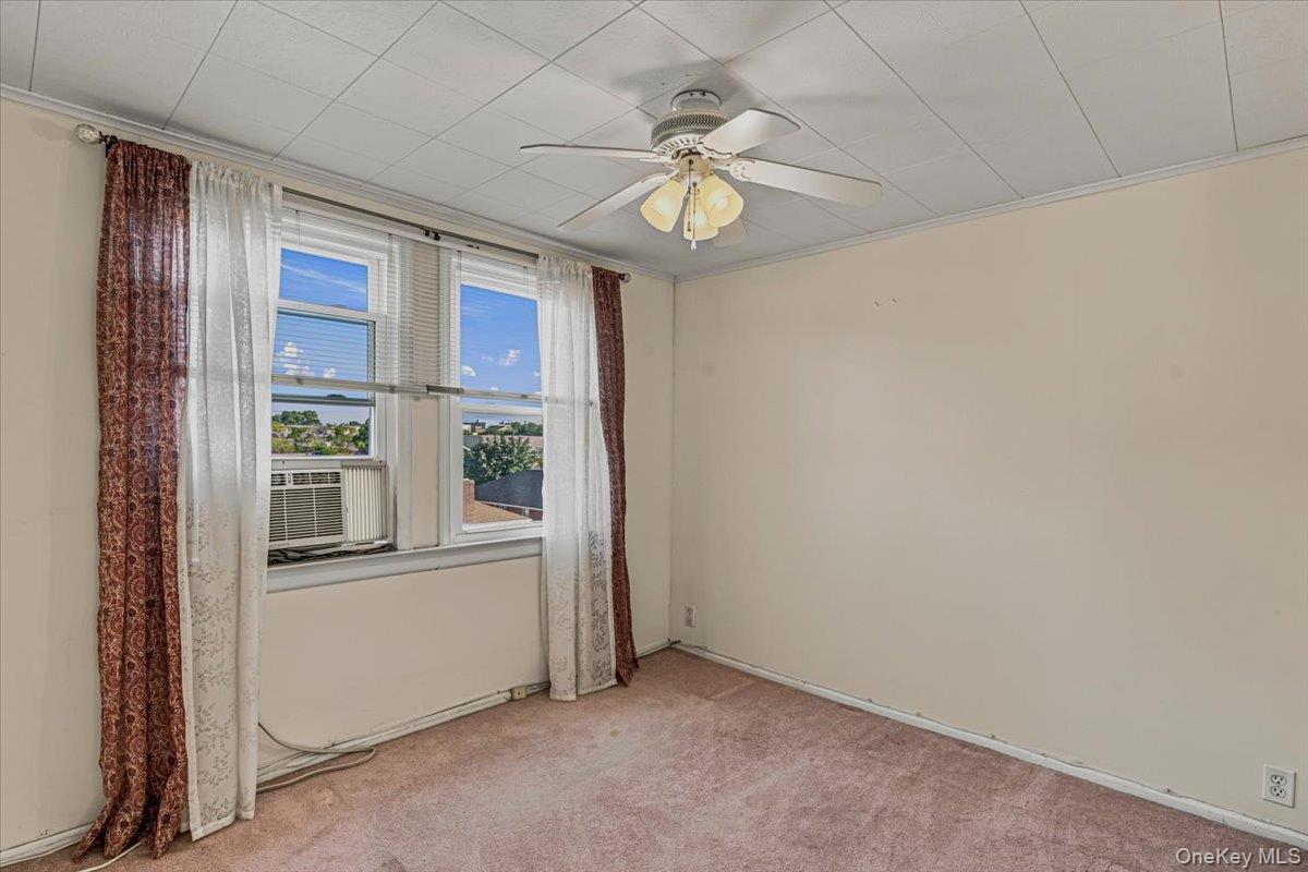 Single Family 9th Avenue  Queens, NY 11357, MLS-1026389-16
