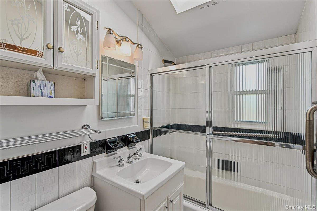 Single Family 9th Avenue  Queens, NY 11357, MLS-1026389-19