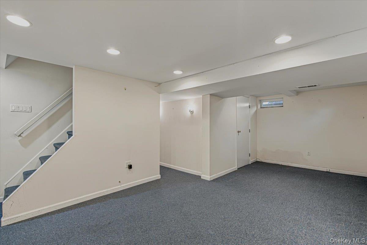 Single Family 9th Avenue  Queens, NY 11357, MLS-1026389-22