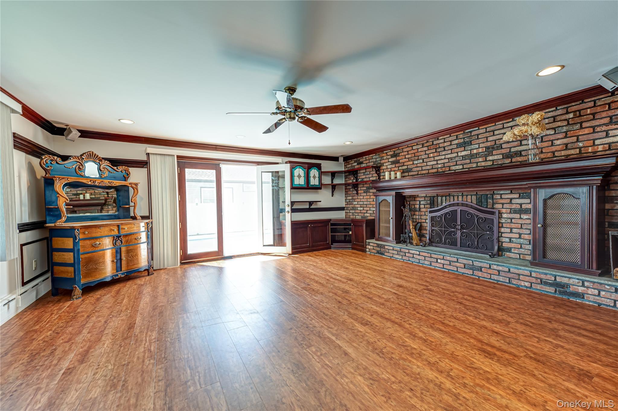 Single Family 88th Street Queens, NY 11414, MLS-1026418-16