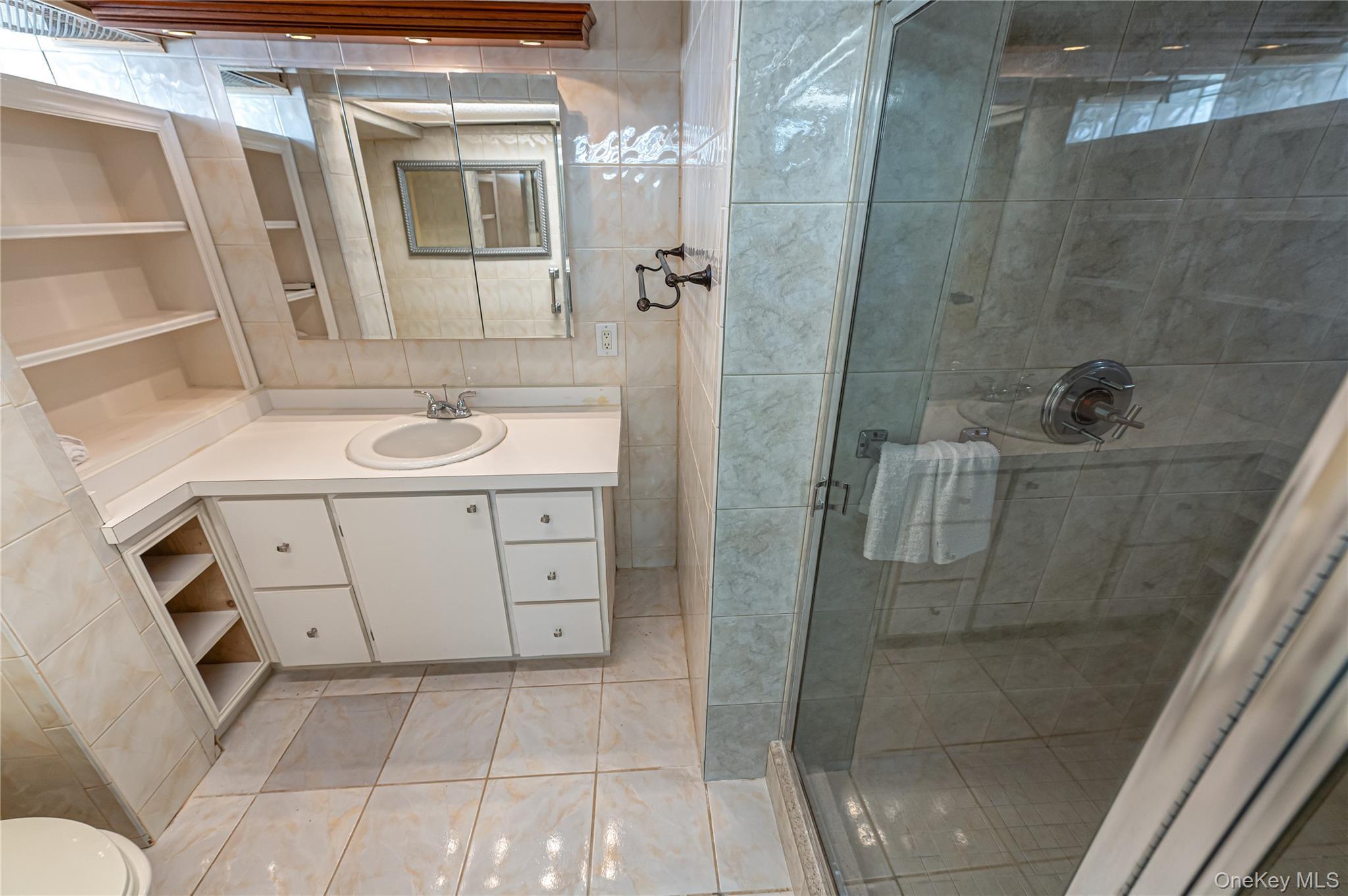Single Family 88th Street Queens, NY 11414, MLS-1026418-30