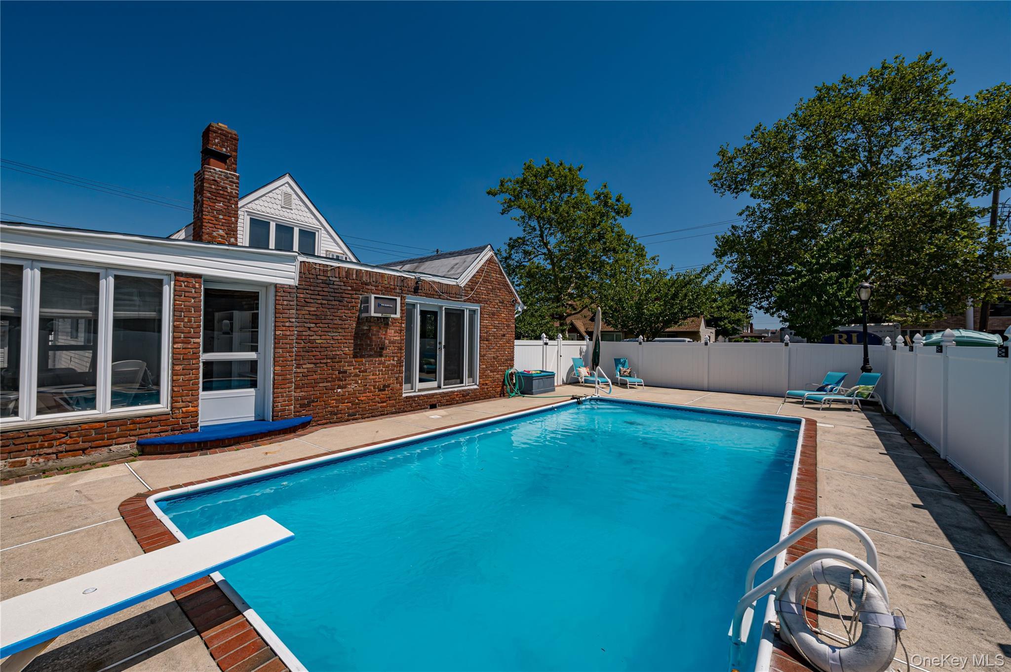 Single Family 88th Street Queens, NY 11414, MLS-1026418-35