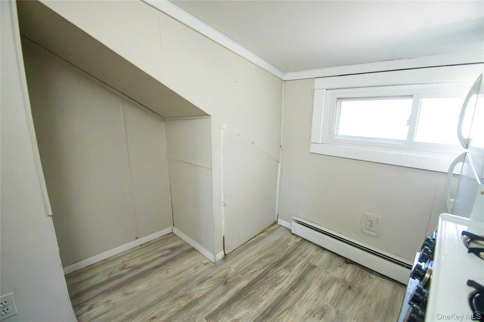 Single Family Gale Avenue Nassau County, NY 11510, MLS-1026423-25