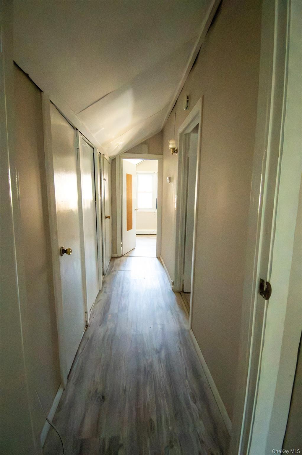 Single Family Gale Avenue Nassau County, NY 11510, MLS-1026423-30