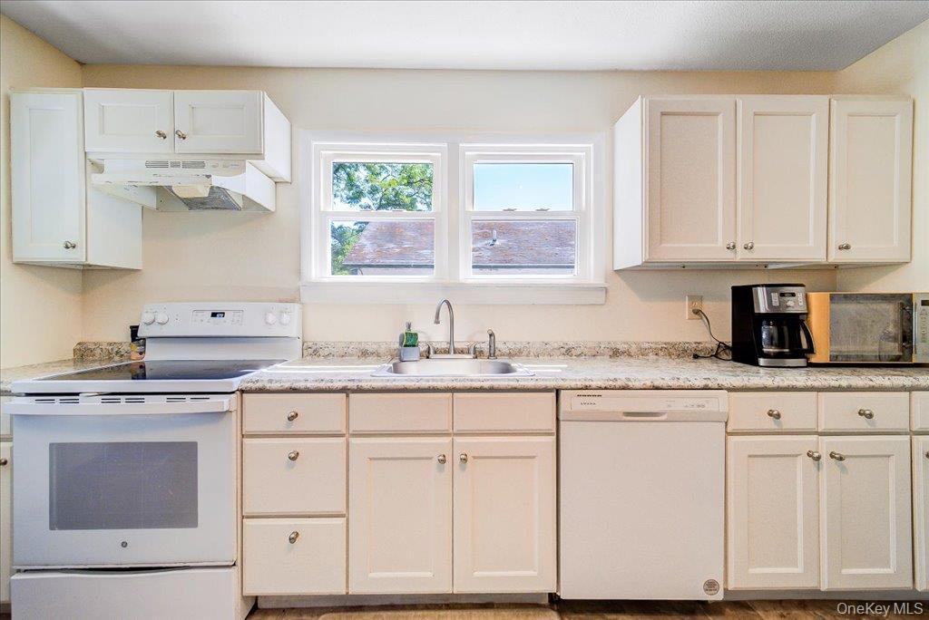 Single Family Hill Street Ulster County, NY 12428, MLS-1026437-16