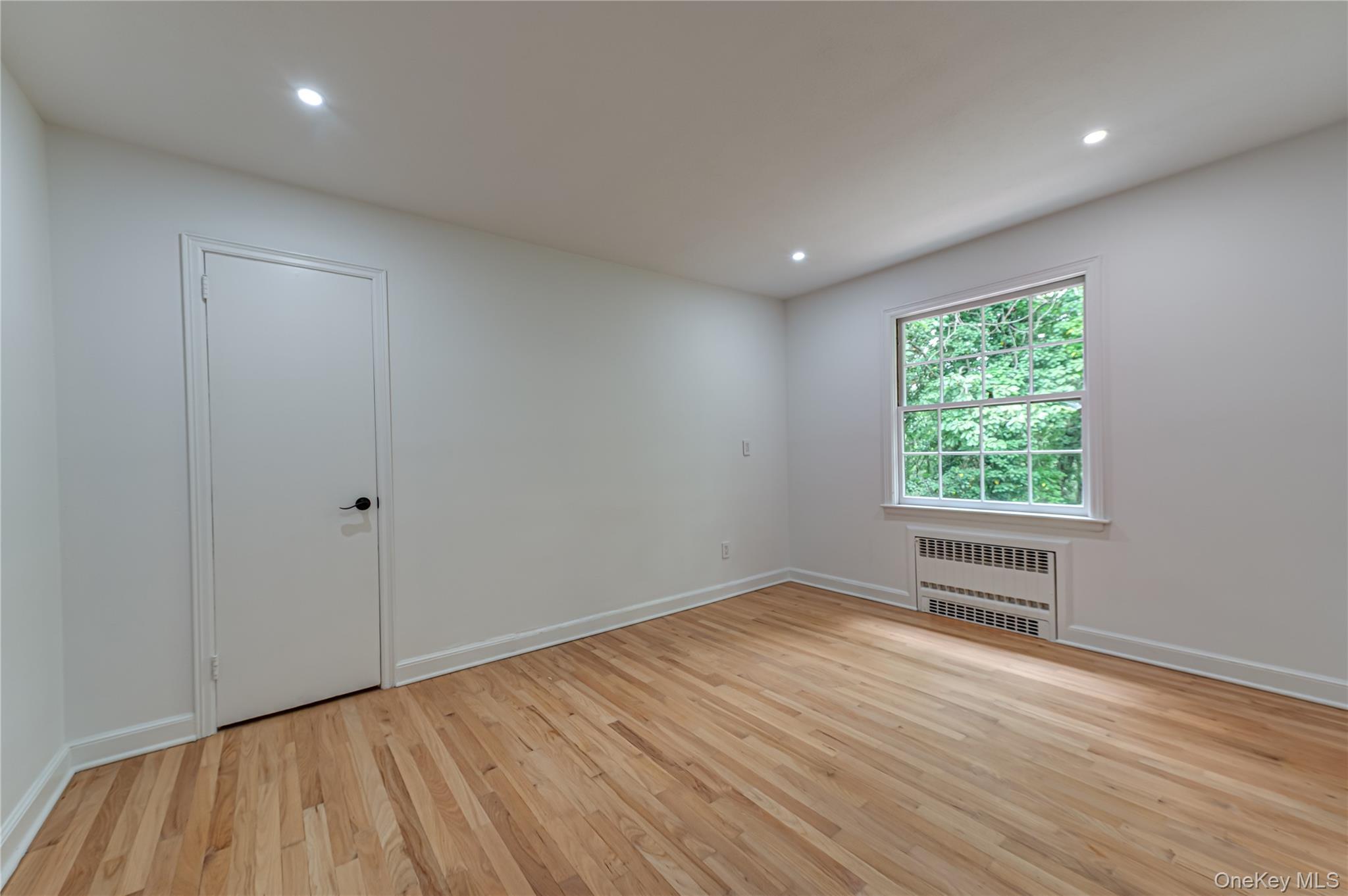 Single Family South Run Suffolk County, NY 11724, MLS-1026452-19