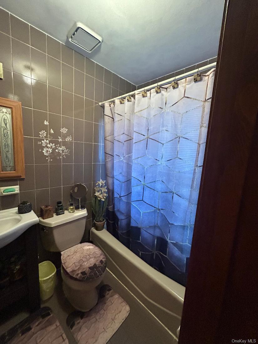 Single Family 136th Street  Queens, NY 11356, MLS-1026466-11