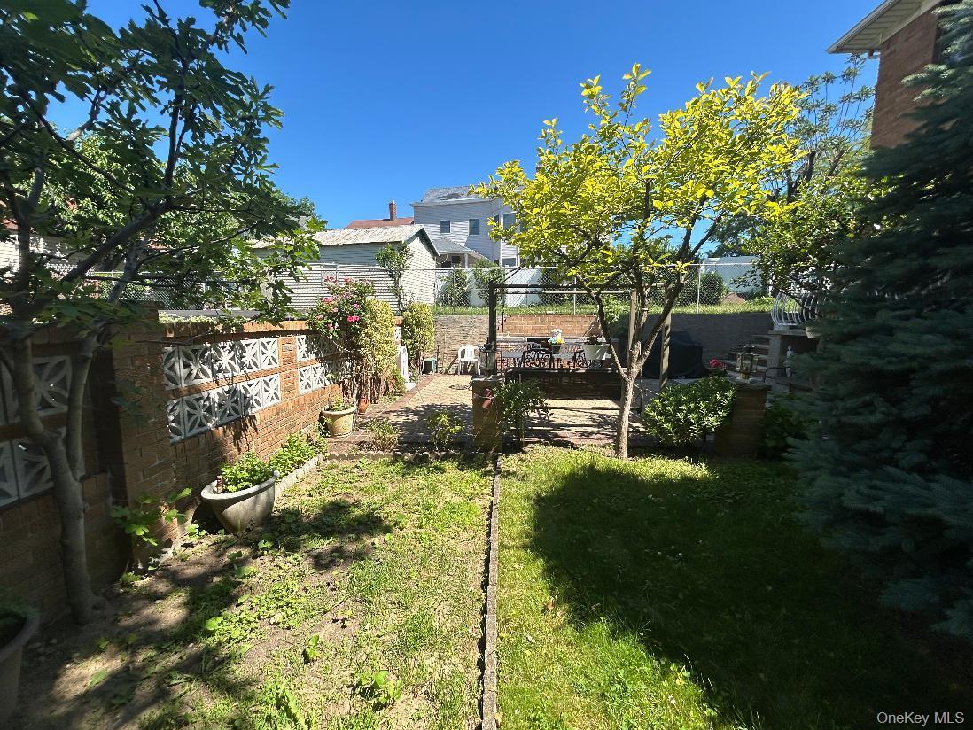 Single Family 136th Street  Queens, NY 11356, MLS-1026466-35