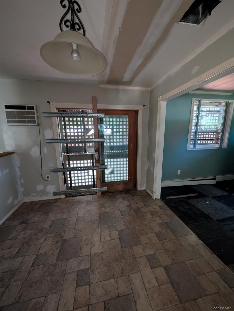 Single Family Thomas Street Suffolk County, NY 11727, MLS-1026481-4