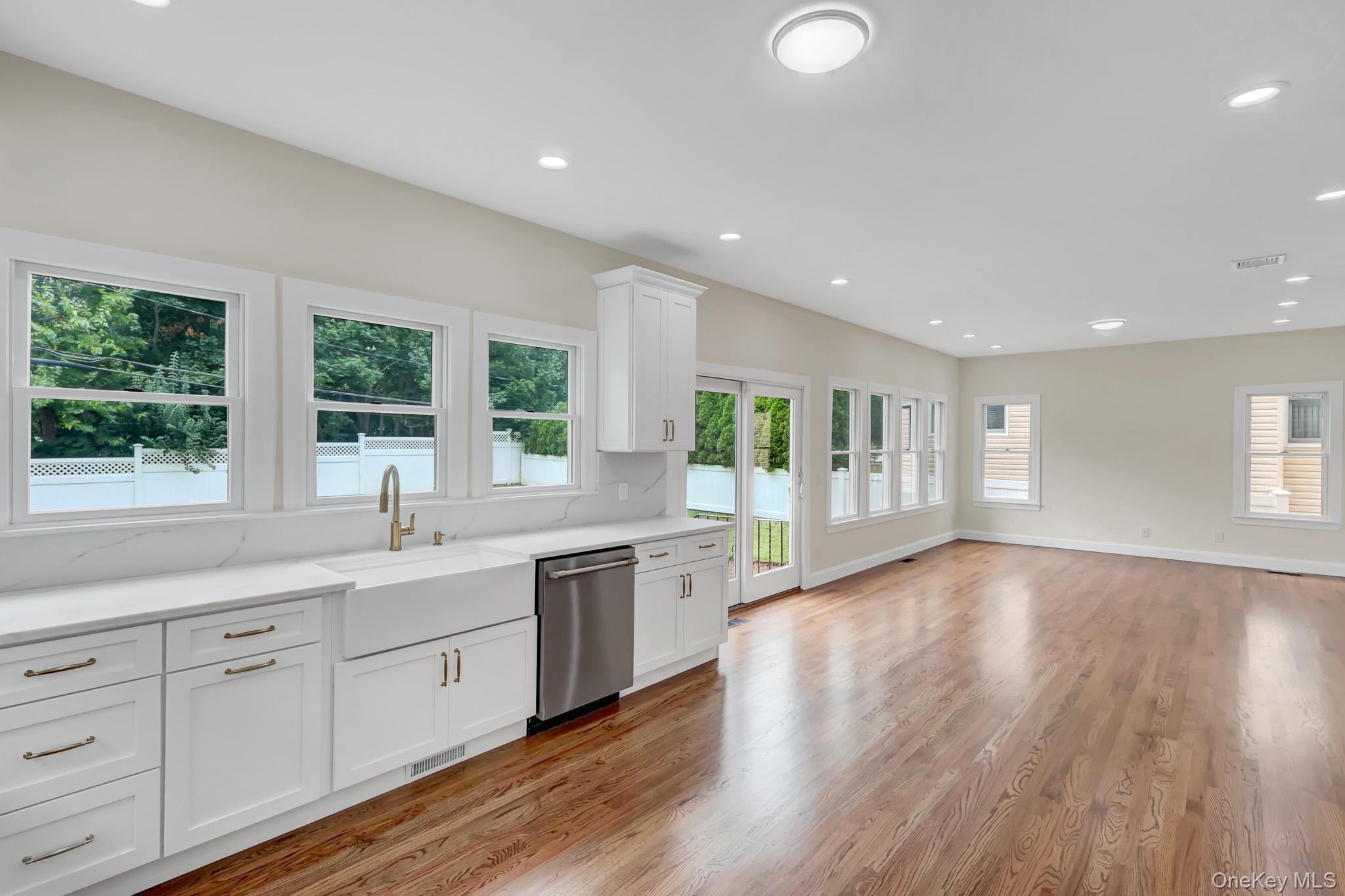 Single Family George Street  Nassau County, NY 11577, MLS-1026483-14
