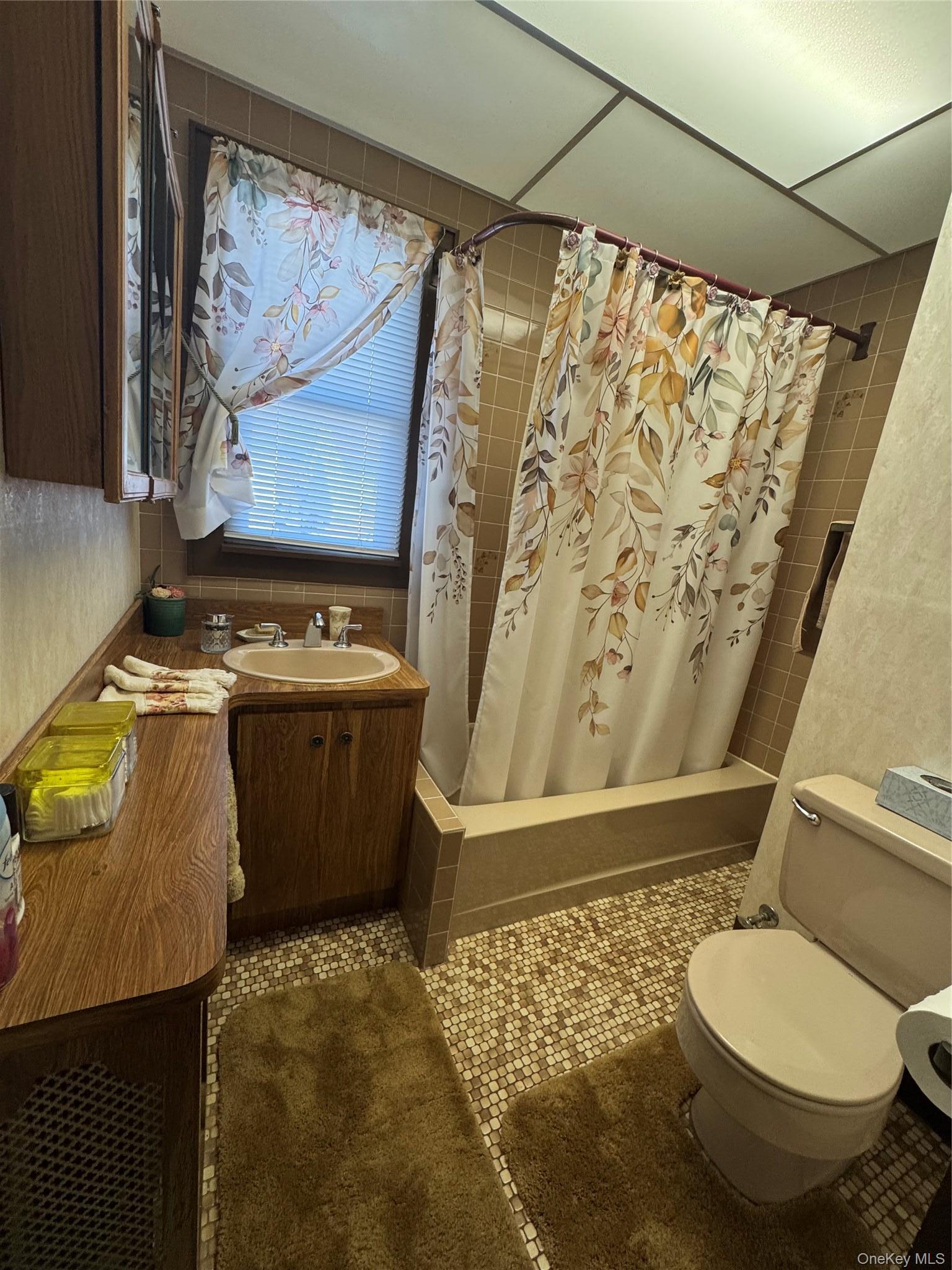 Single Family Margaret Place Queens, NY 11385, MLS-1026488-11