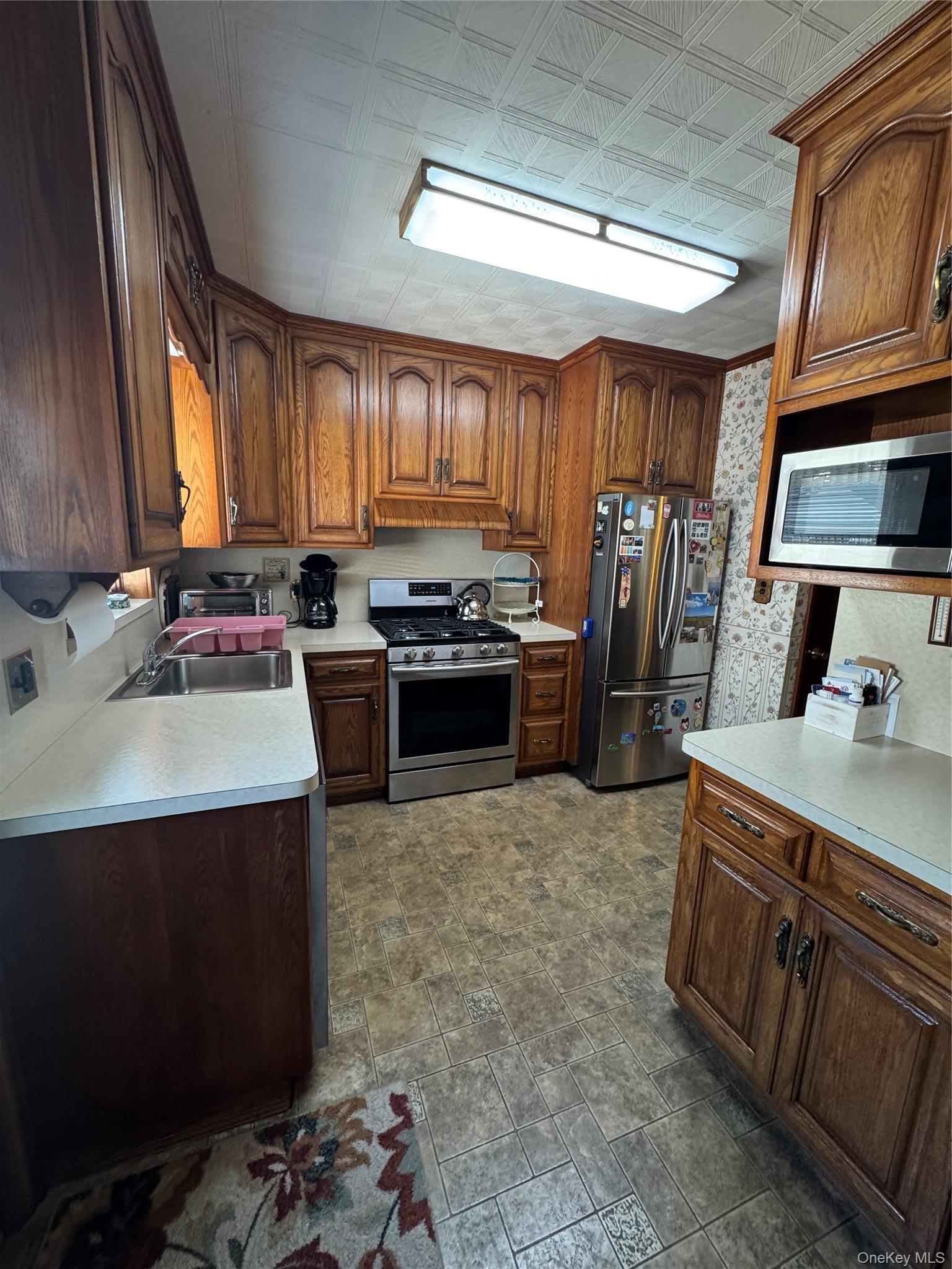 Single Family Margaret Place Queens, NY 11385, MLS-1026488-5