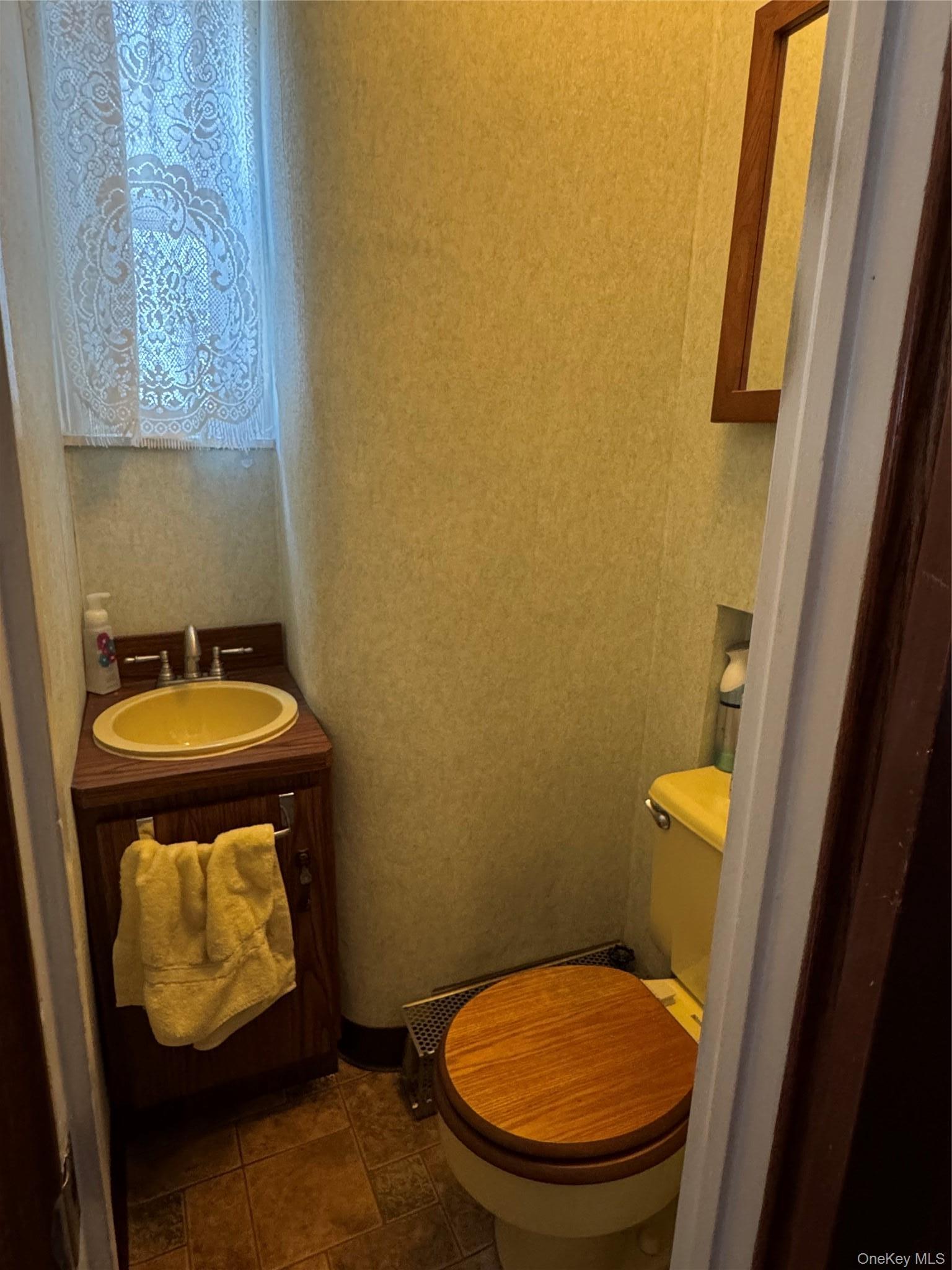 Single Family Margaret Place Queens, NY 11385, MLS-1026488-7