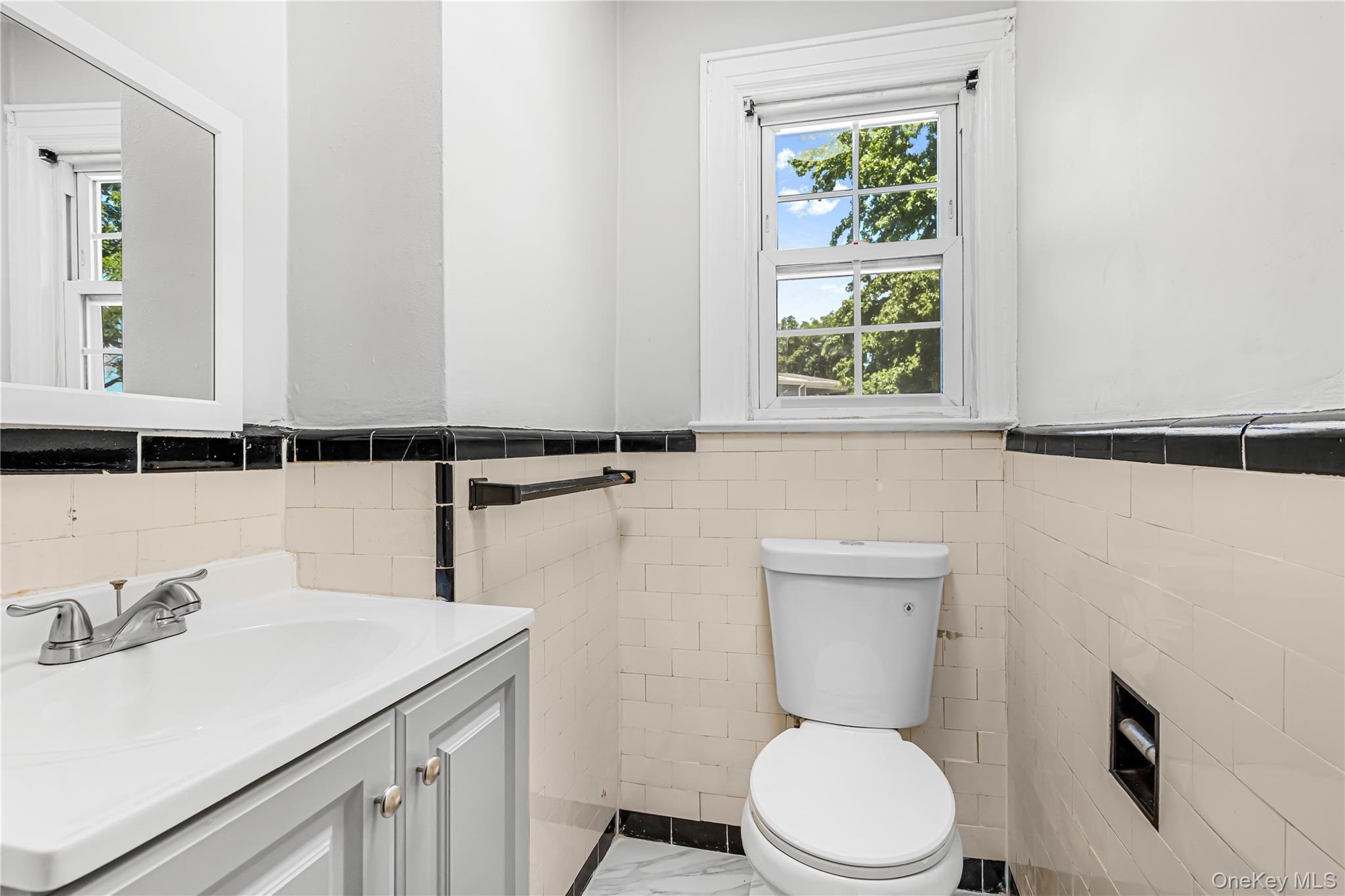 Single Family 216th Street Queens, NY 11427, MLS-1026525-18
