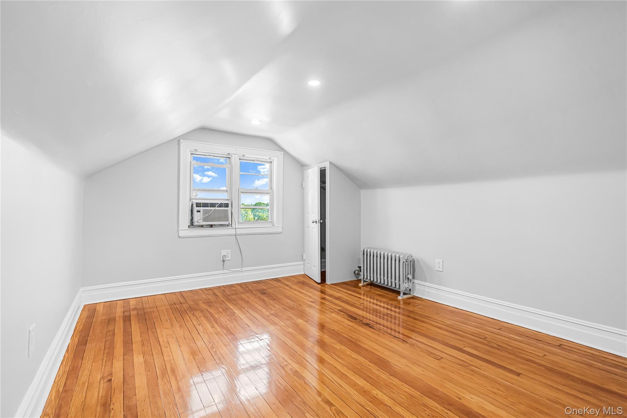 Single Family 216th Street Queens, NY 11427, MLS-1026525-19