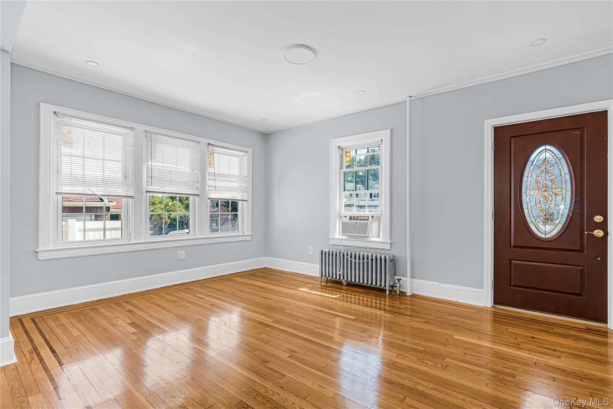 Single Family 216th Street Queens, NY 11427, MLS-1026525-3