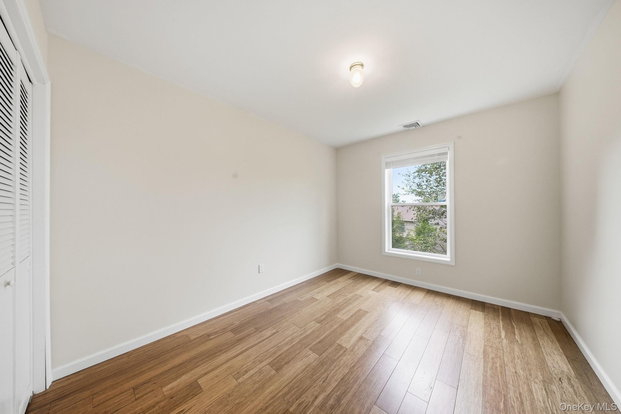 Single Family Deerfield Court  Sullivan County, NY 12775, MLS-1026528-24