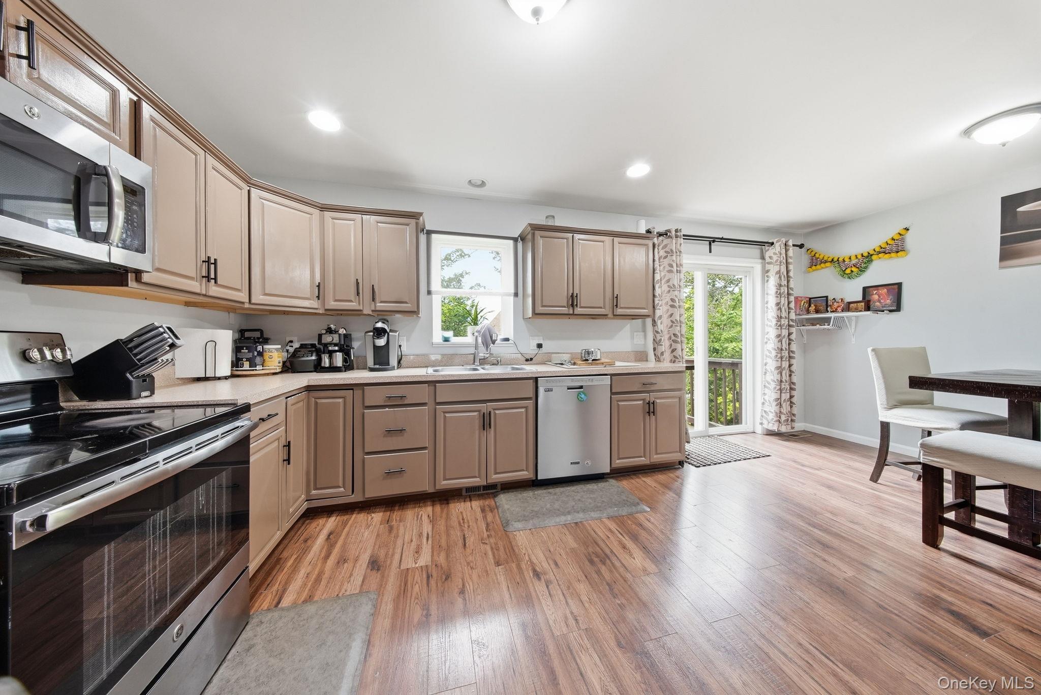 Single Family Deerfield Court Sullivan County, NY 12775, MLS-1026542-8