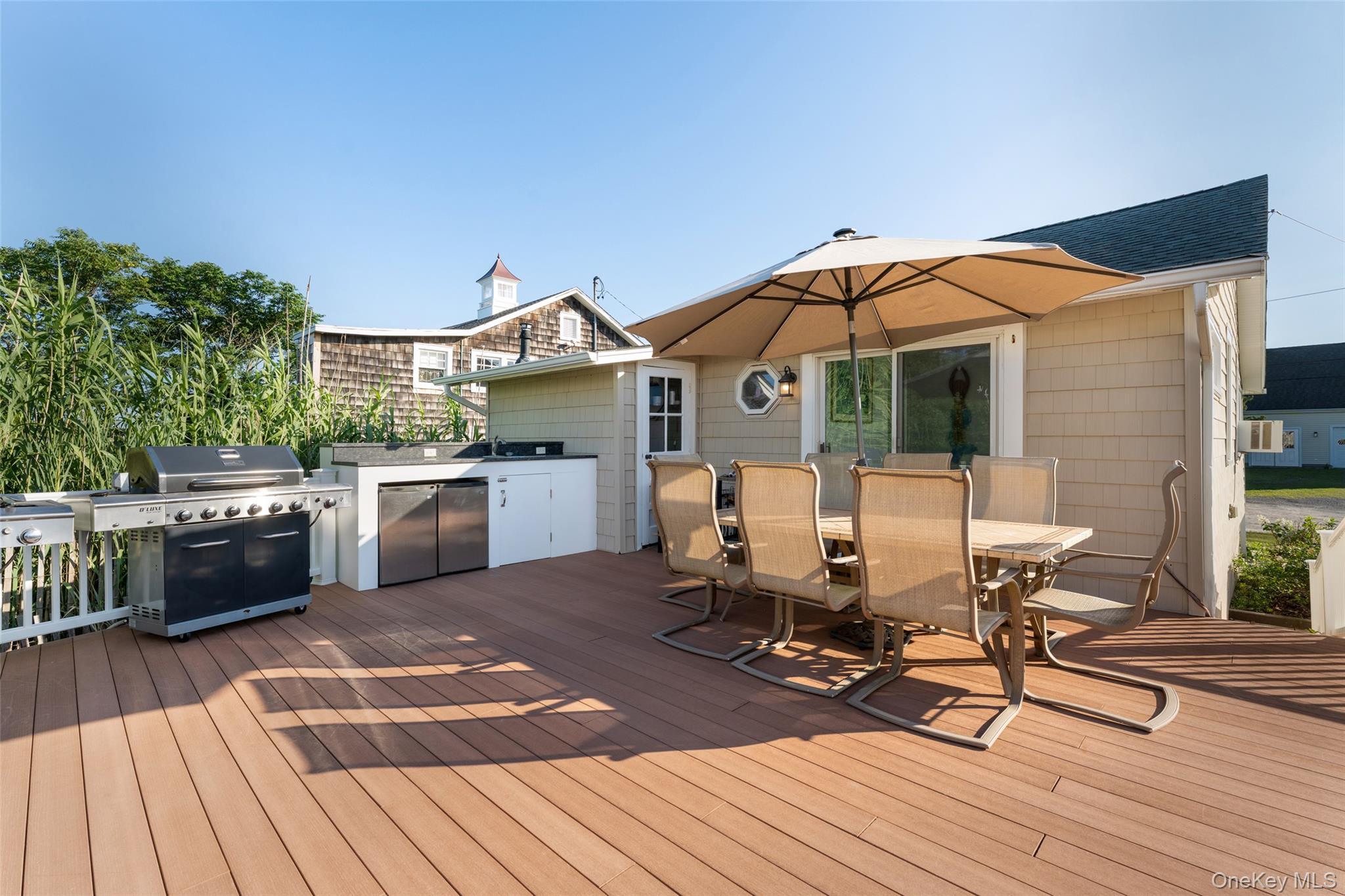 Single Family Beach  Suffolk County, NY 11948, MLS-1026560-20