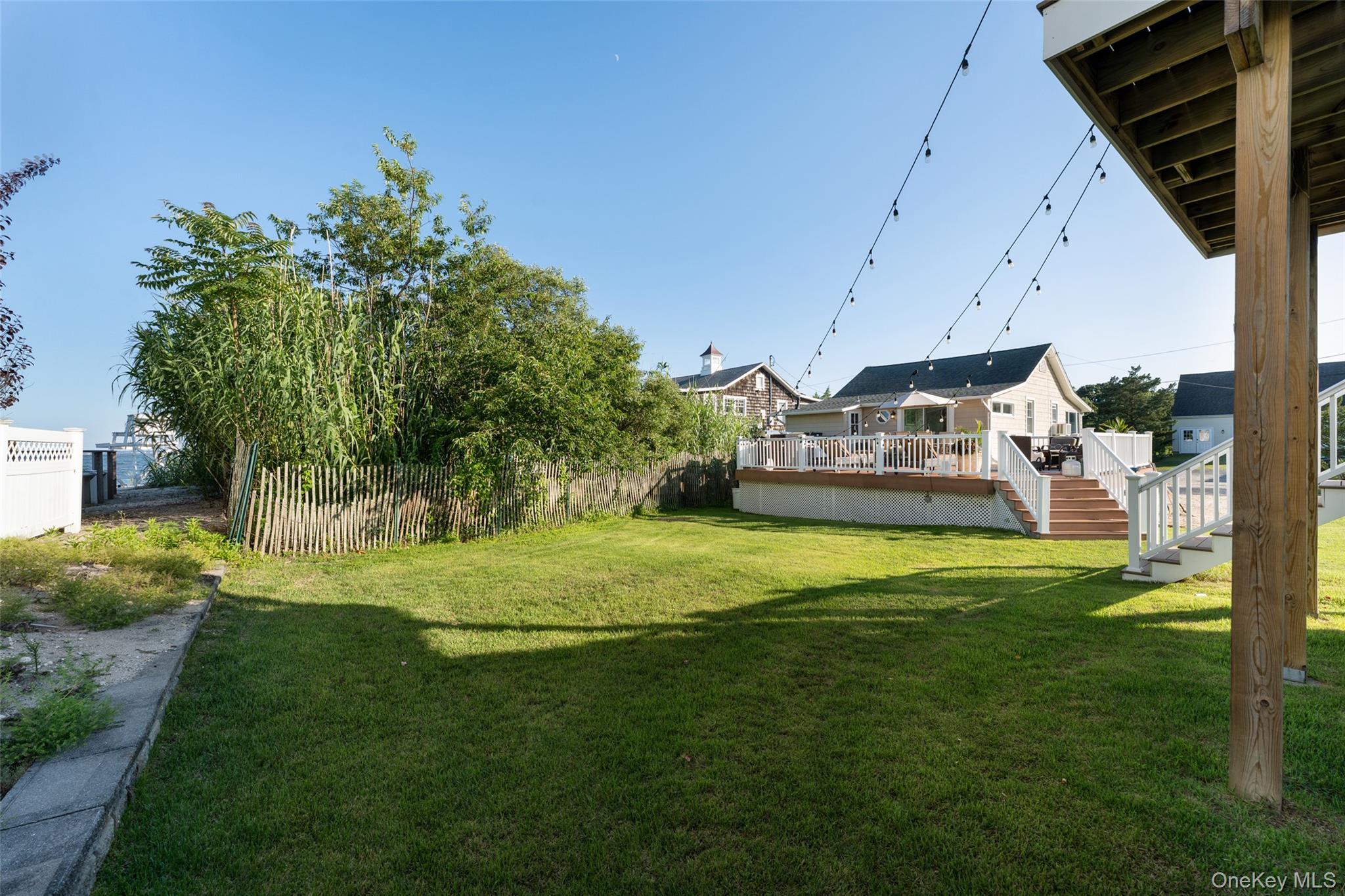 Single Family Beach  Suffolk County, NY 11948, MLS-1026560-24
