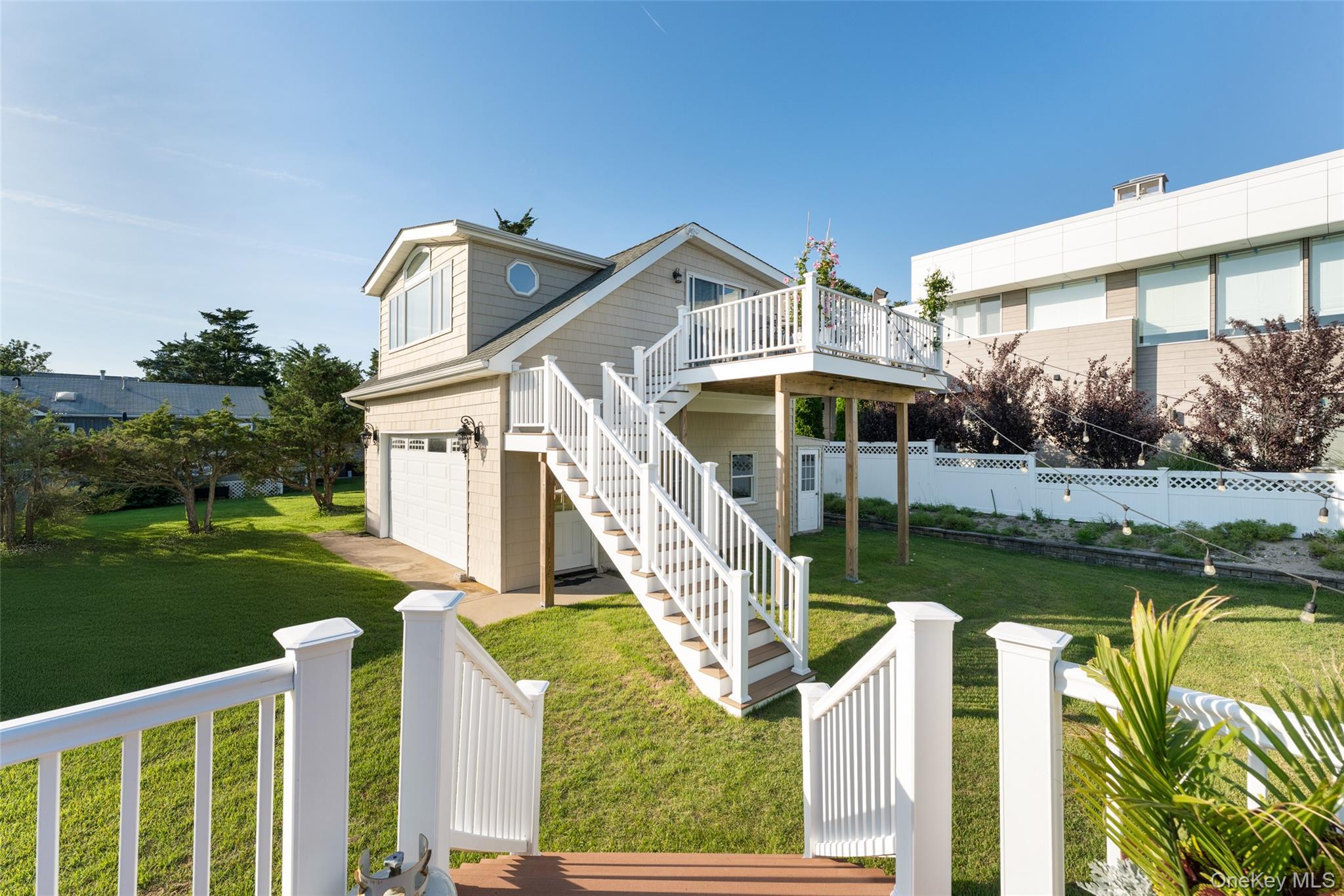 Single Family Beach  Suffolk County, NY 11948, MLS-1026560-25