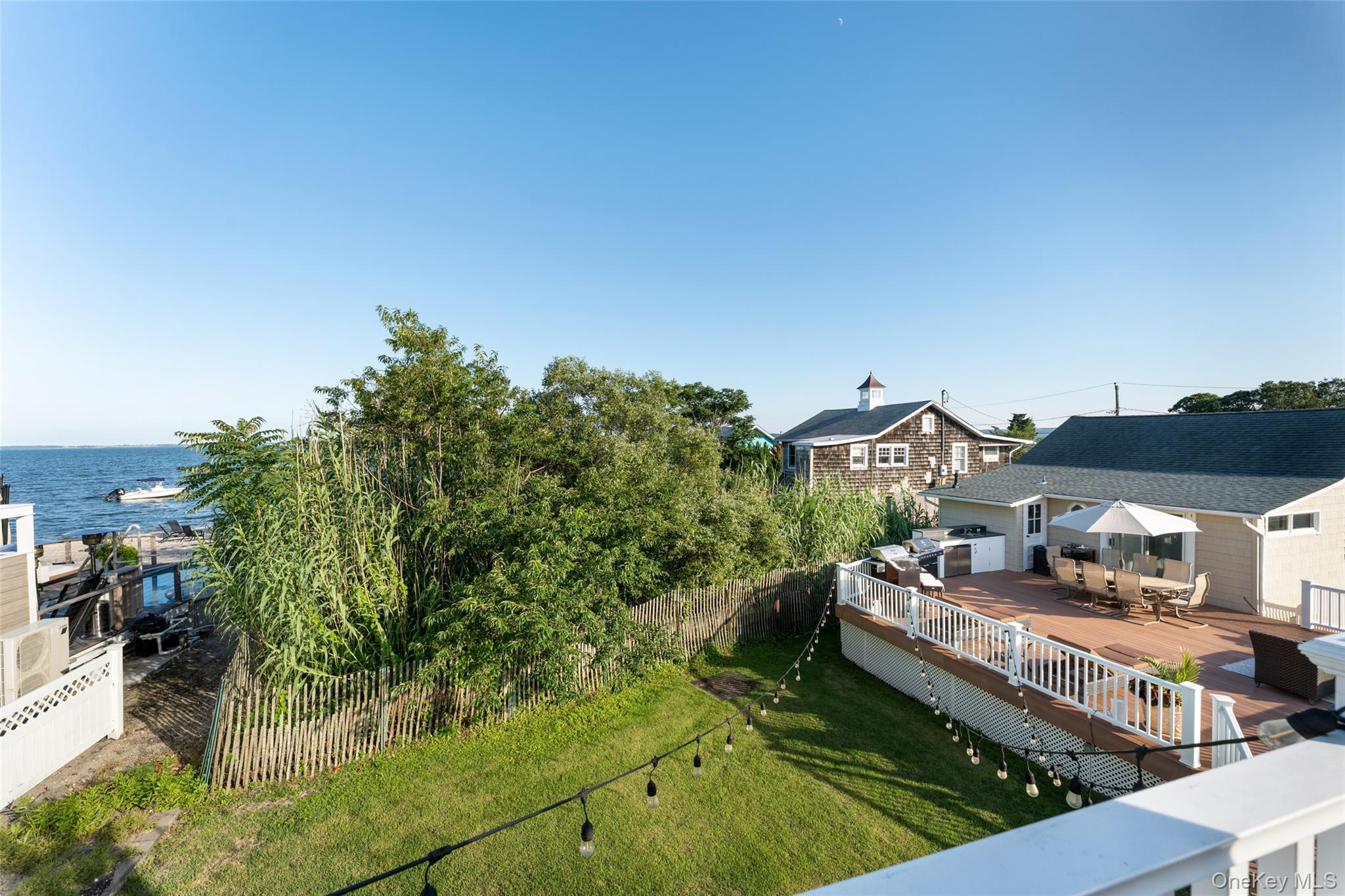 Single Family Beach  Suffolk County, NY 11948, MLS-1026560-29