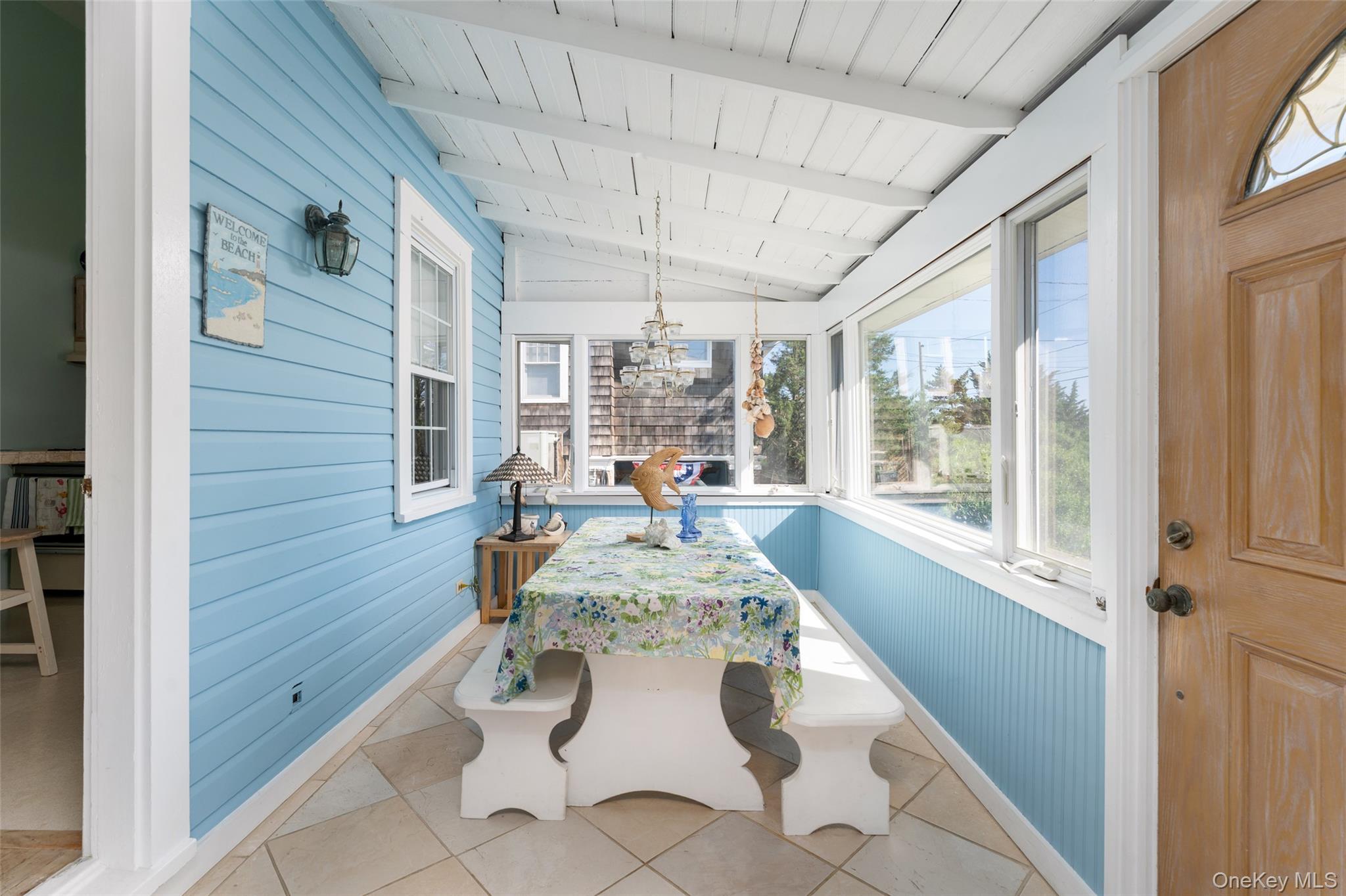 Single Family Beach  Suffolk County, NY 11948, MLS-1026560-4