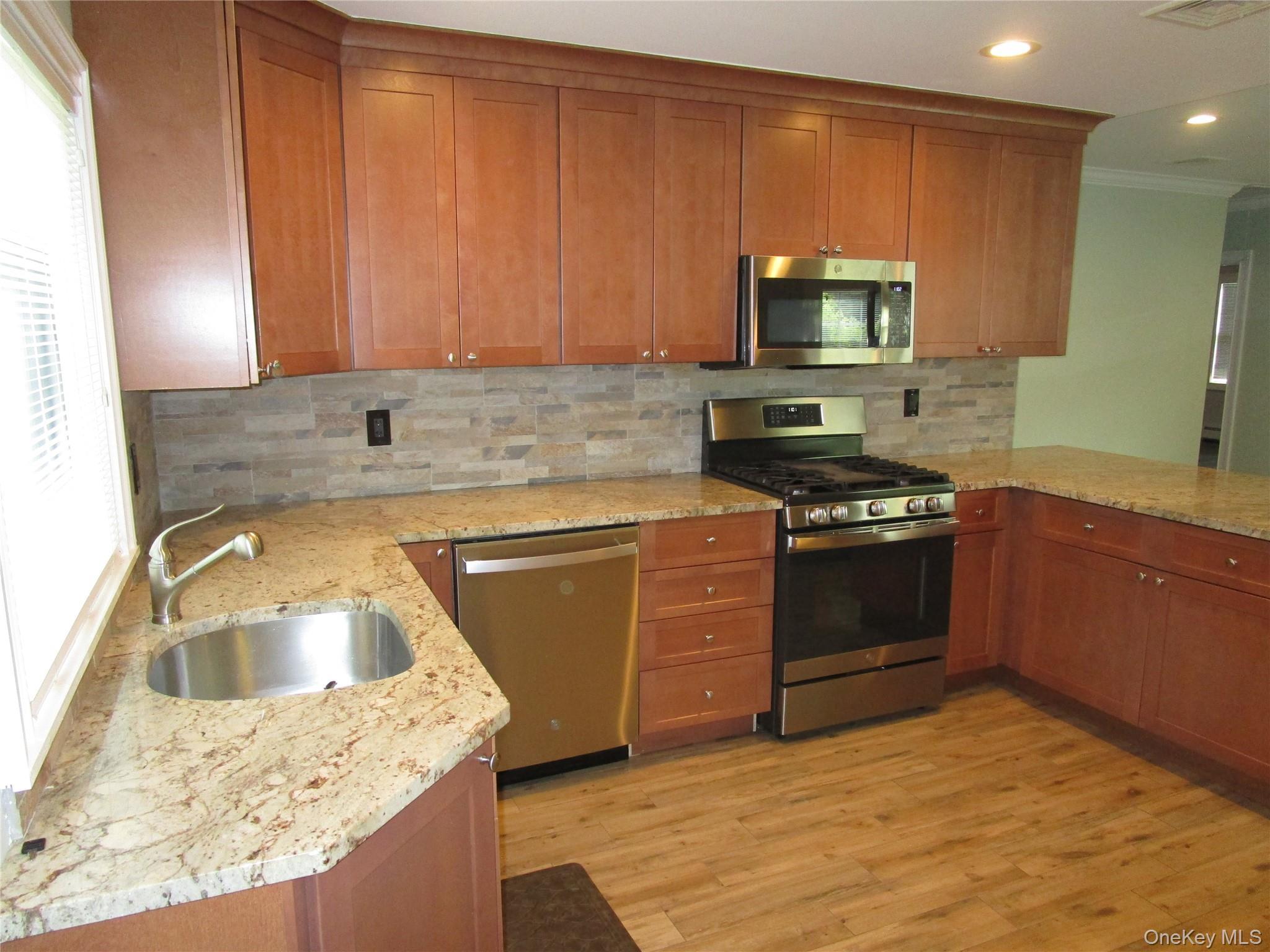Single Family Gallows Hill Road Westchester County, NY 10567, MLS-1026594-15