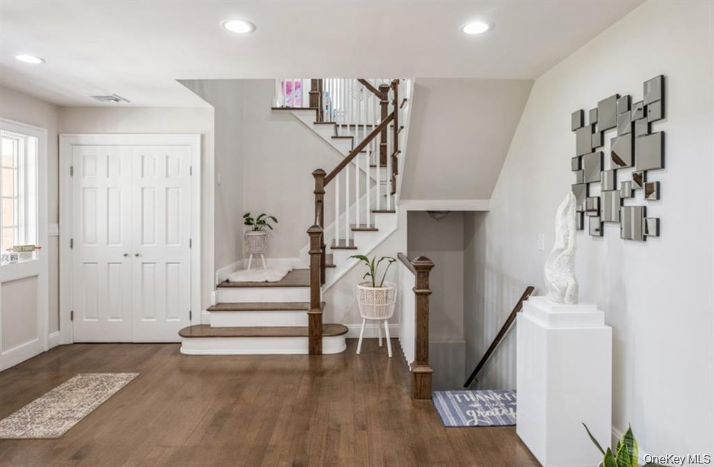 Single Family Hilltop Drive  Nassau County, NY 11709, MLS-1026599-10