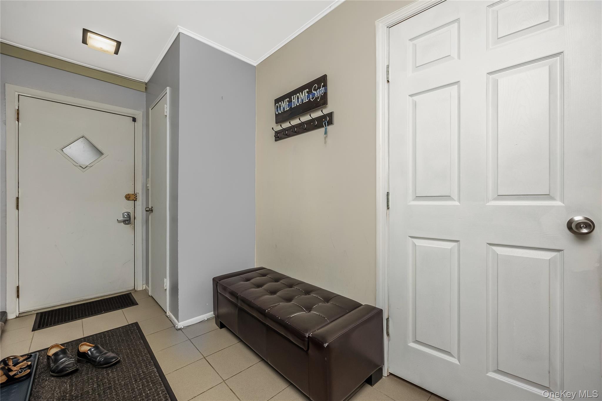 Single Family 202nd Street Queens, NY 11360, MLS-1026608-6