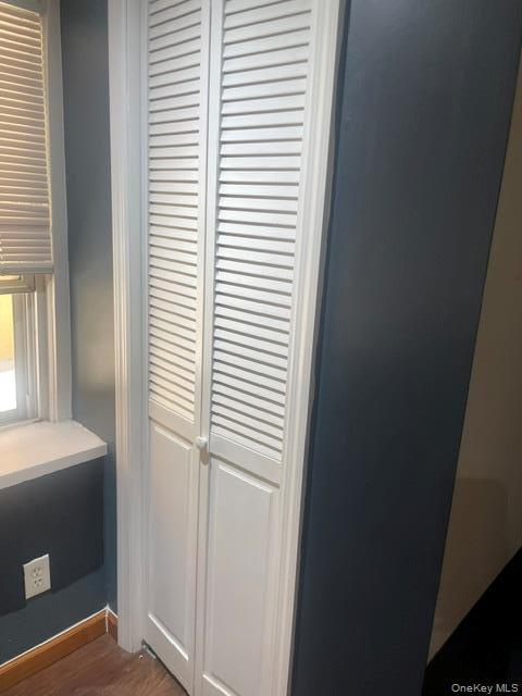 Single Family Barnes Avenue  Bronx, NY 10466, MLS-1026629-5