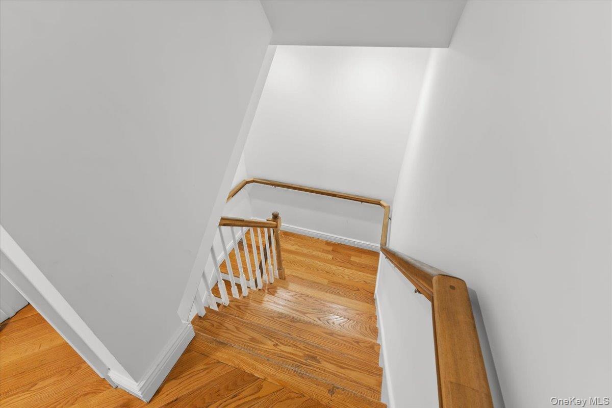 Single Family Forest Lane  Nassau County, NY 11024, MLS-1026632-28