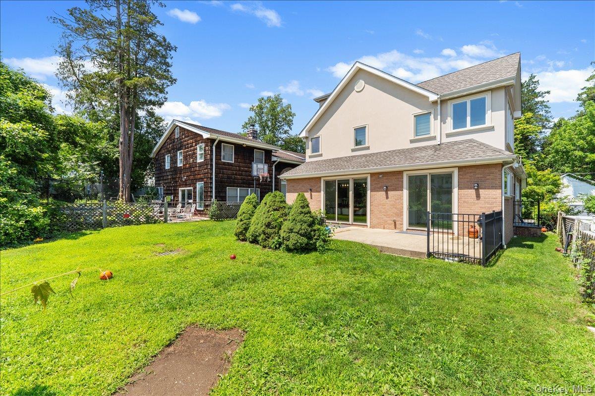 Single Family Forest Lane  Nassau County, NY 11024, MLS-1026632-41